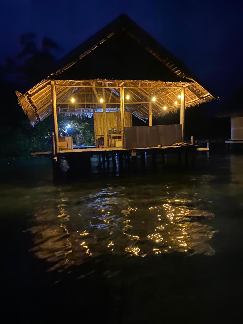 Senjahomestayrajaampat