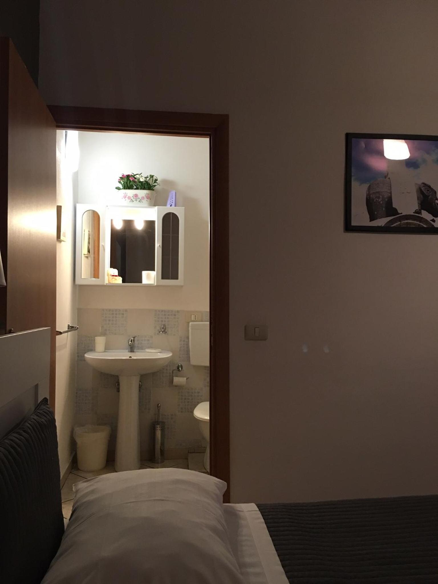 Platamone Rooms view 5