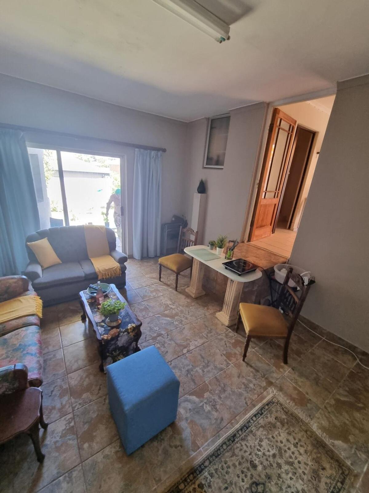 UITZICHT STAY Durbanville Pet Friendly