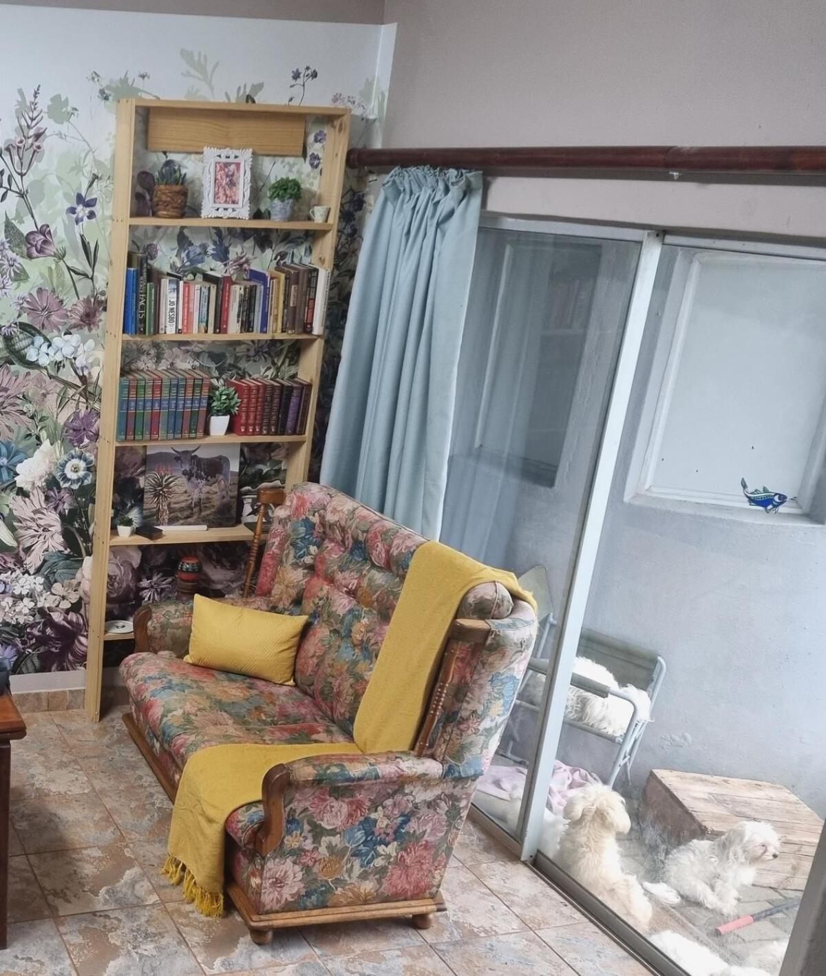 UITZICHT STAY Durbanville Pet Friendly