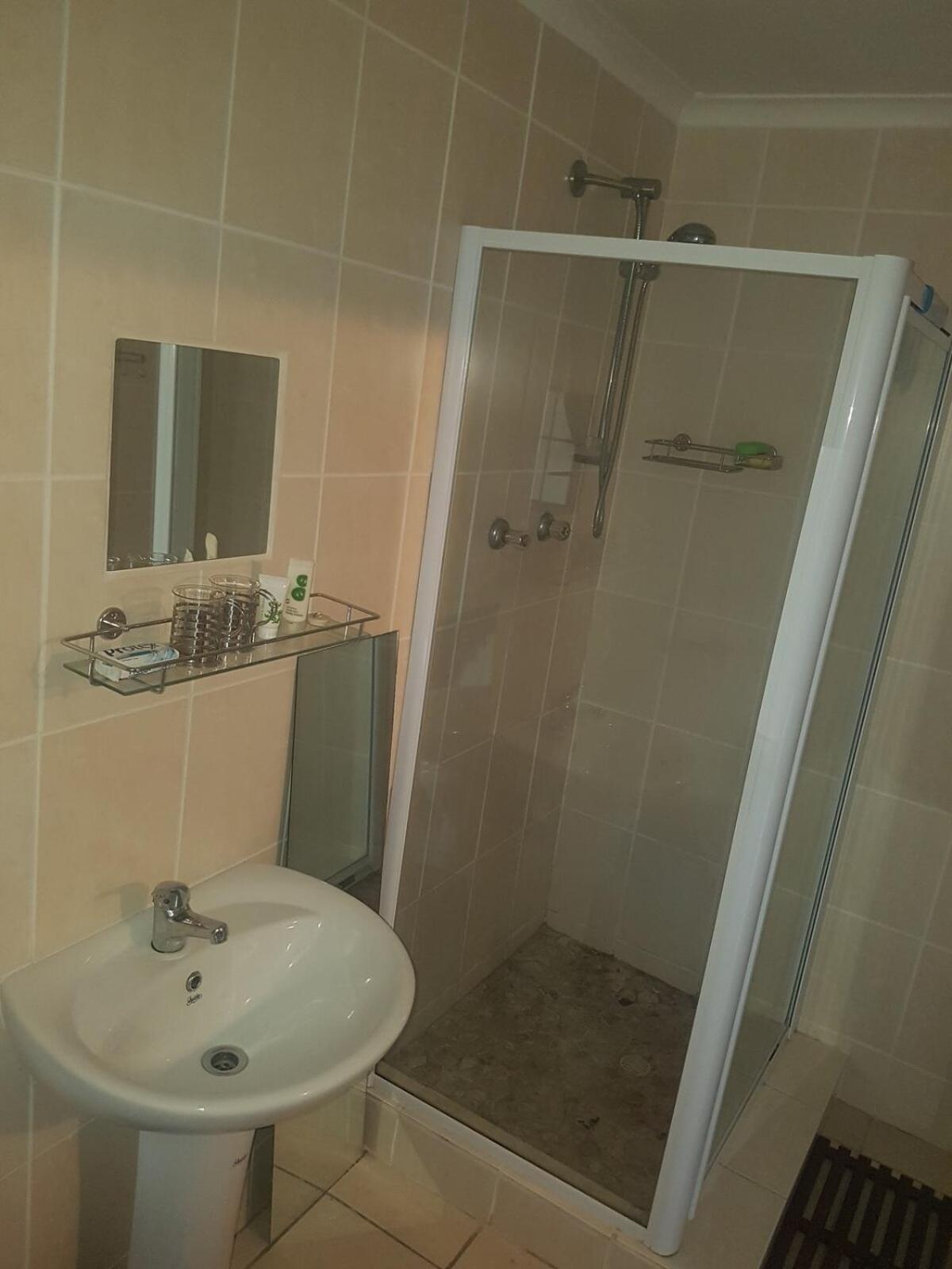 UITZICHT STAY Durbanville Pet Friendly
