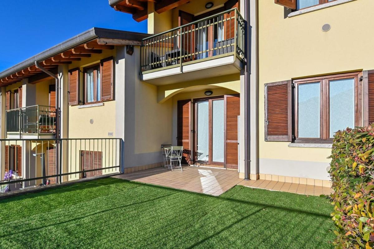 HOST4U - CASA PIERINA Vista Lago d'Iseo