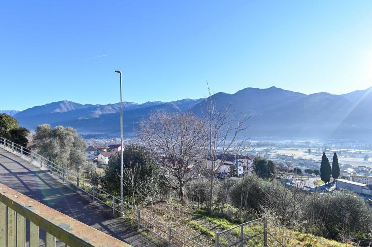 HOST4U - CASA PIERINA Vista Lago d'Iseo