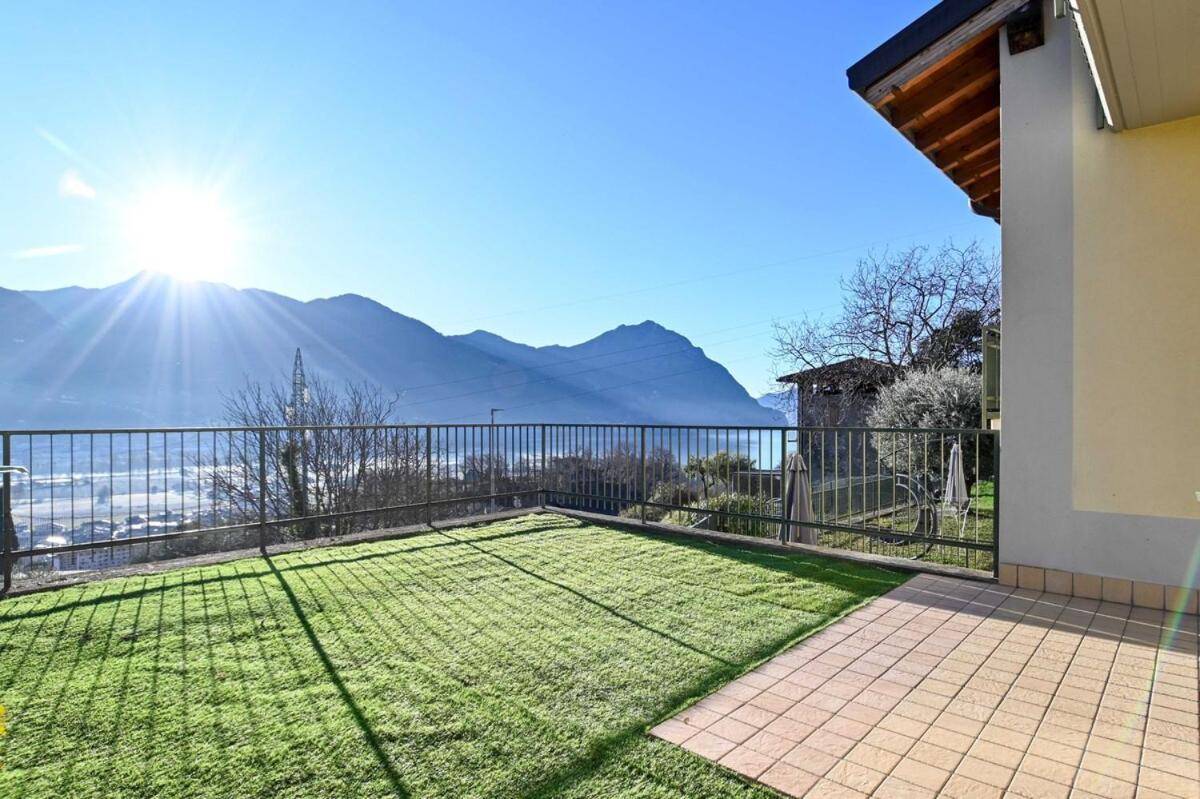 HOST4U - CASA PIERINA Vista Lago d'Iseo
