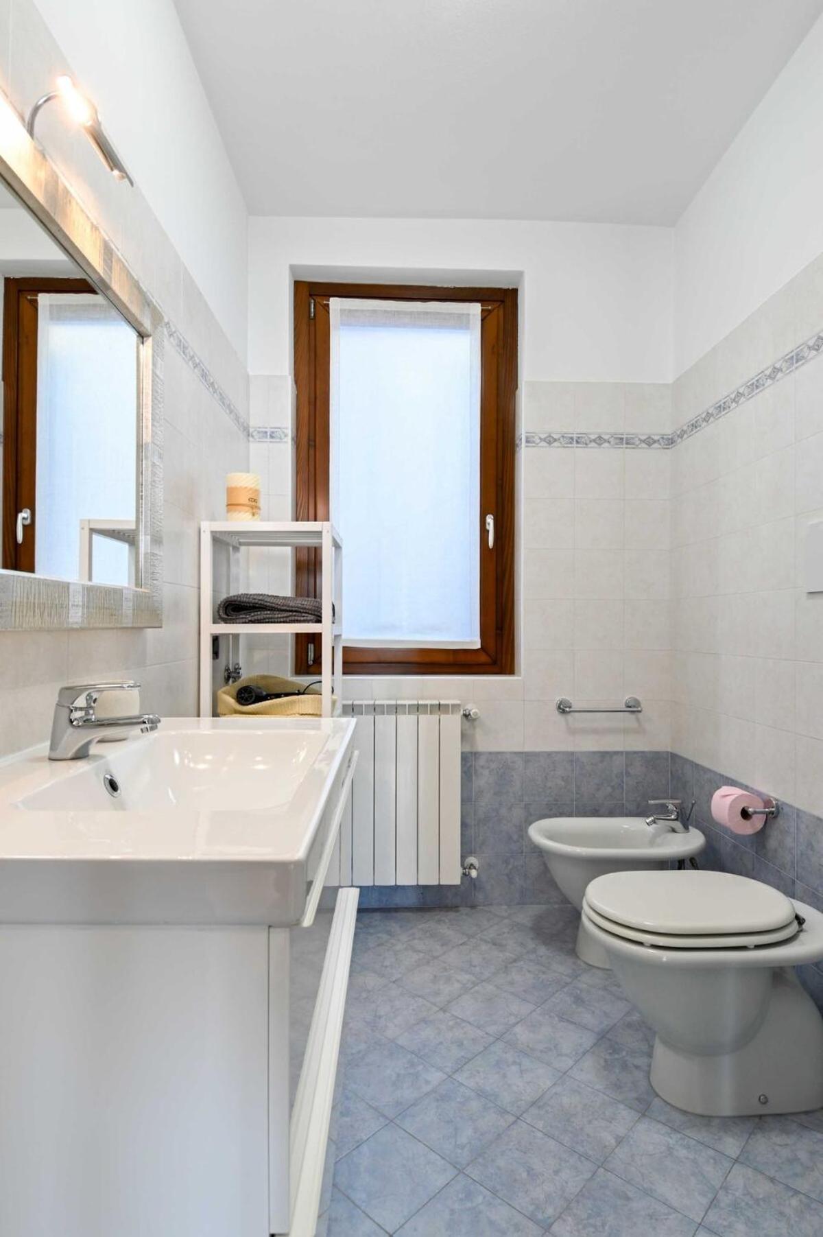 HOST4U - CASA PIERINA Vista Lago d'Iseo