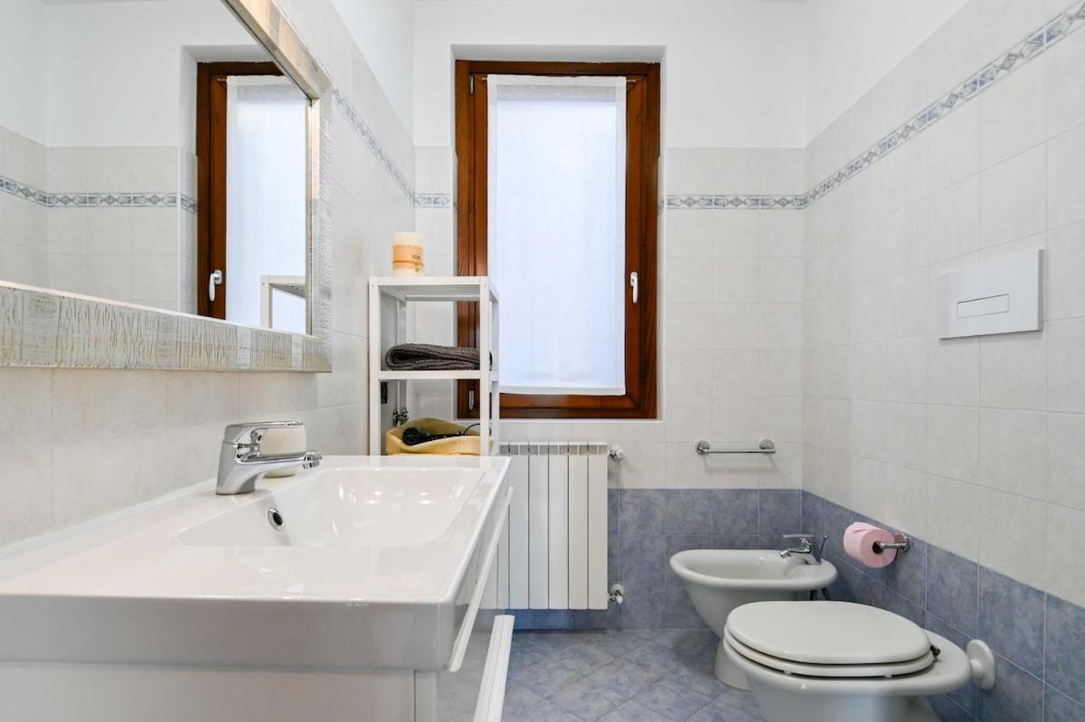 HOST4U - CASA PIERINA Vista Lago d'Iseo