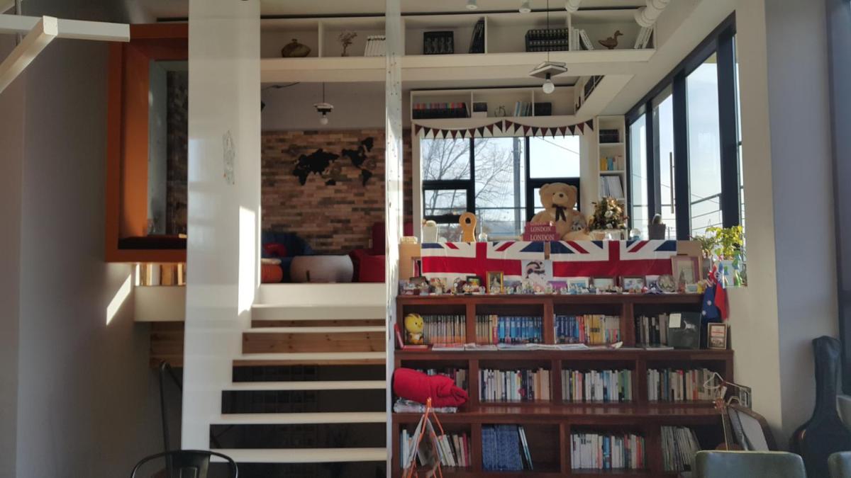 Andong Poong-gyung HOSTEL n LIBRARY
