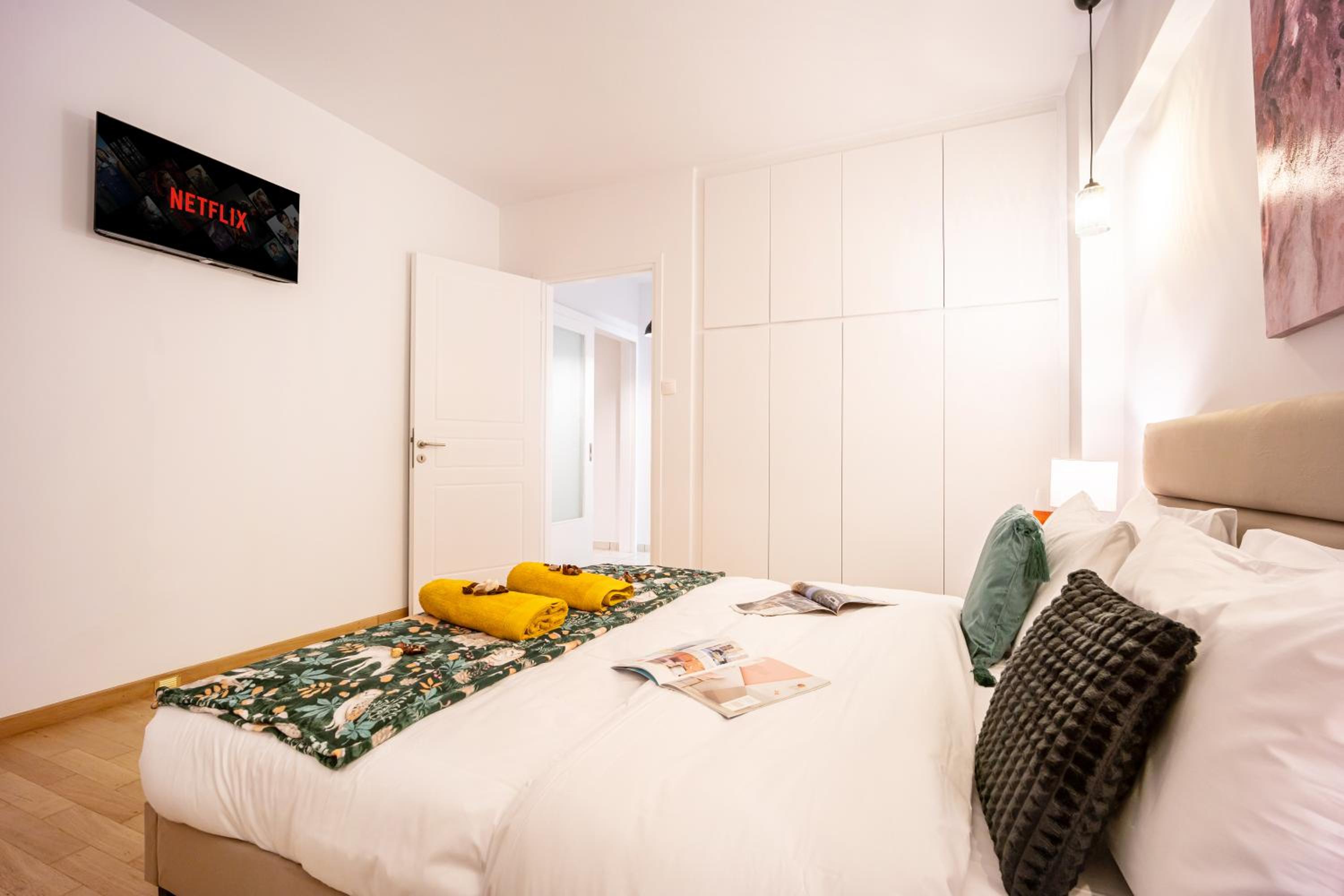 Acropolis Retreat Stay in Style