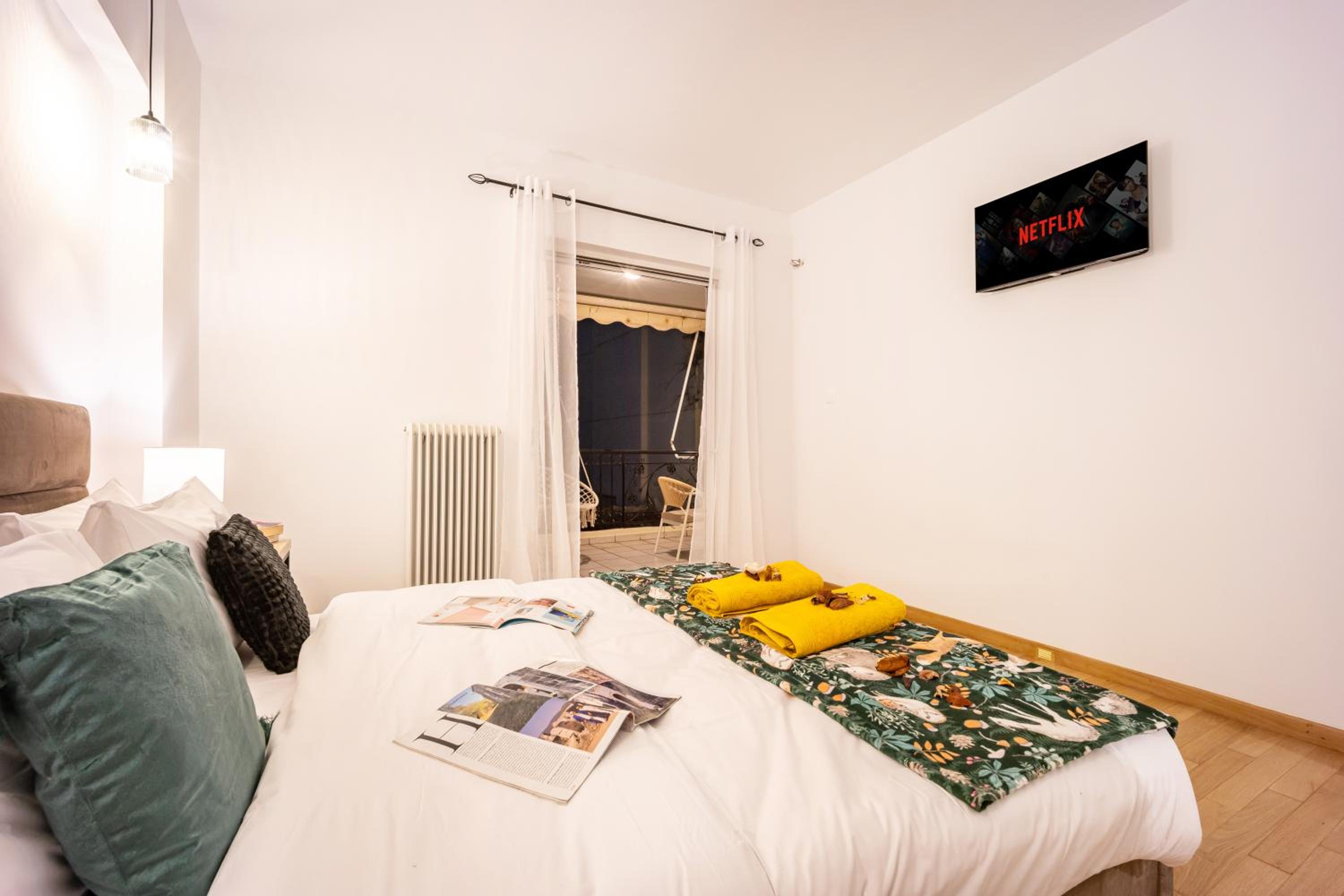 Acropolis Retreat Stay in Style