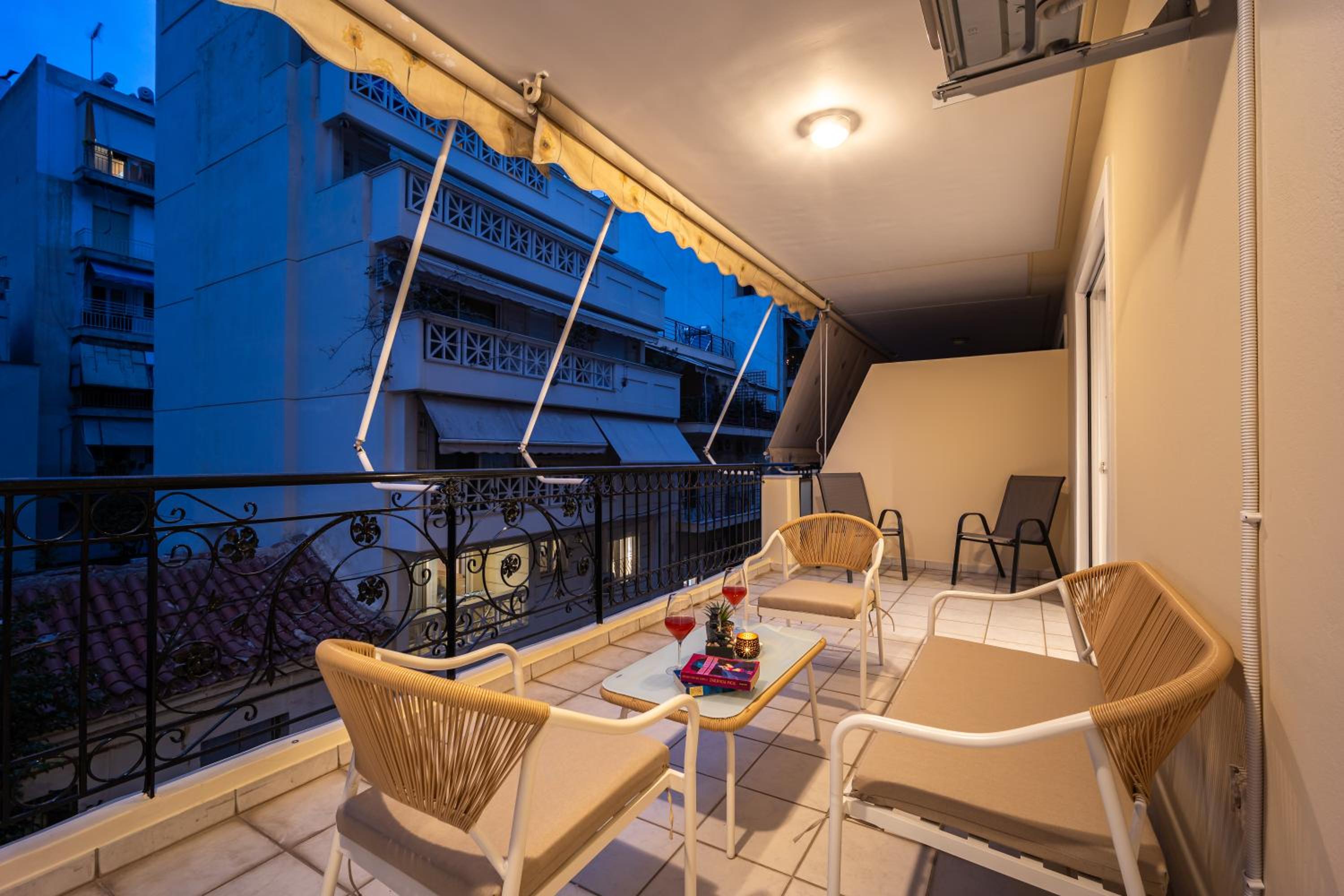 Acropolis Retreat Stay in Style