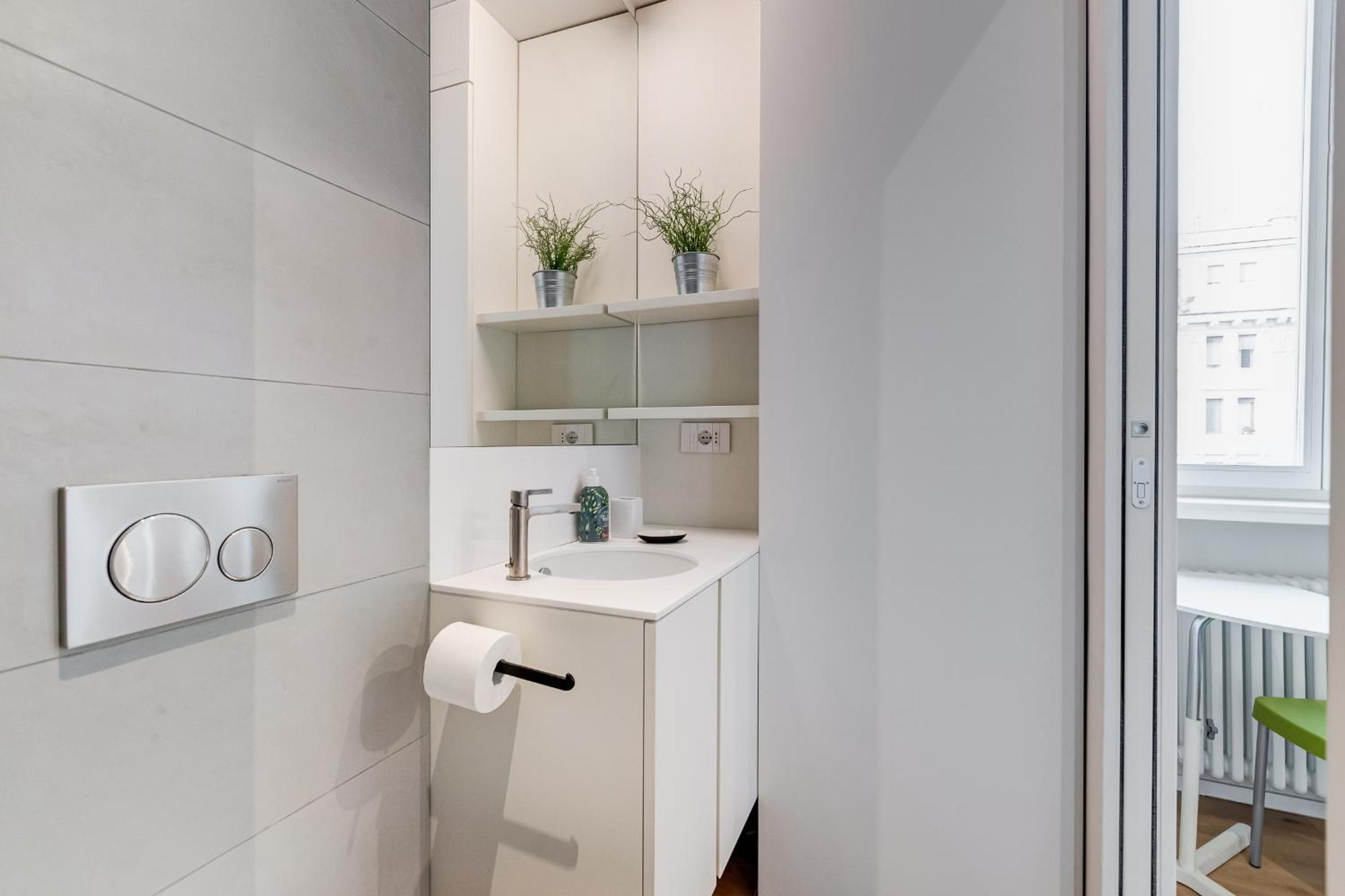 Modern flat in Vatican