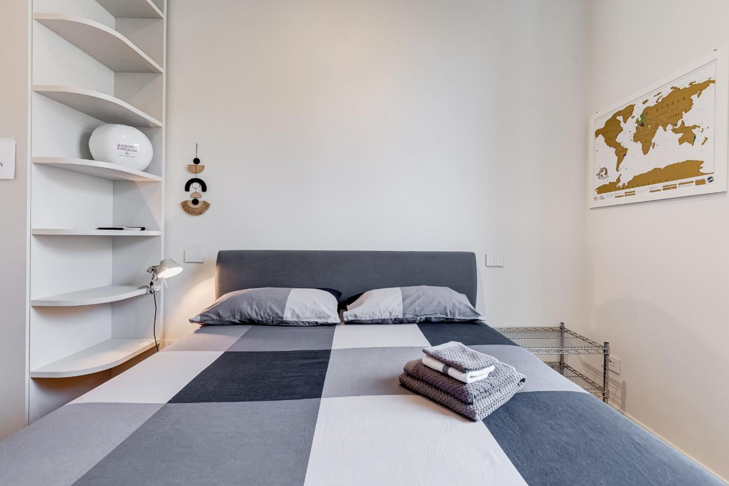 Modern flat in Vatican