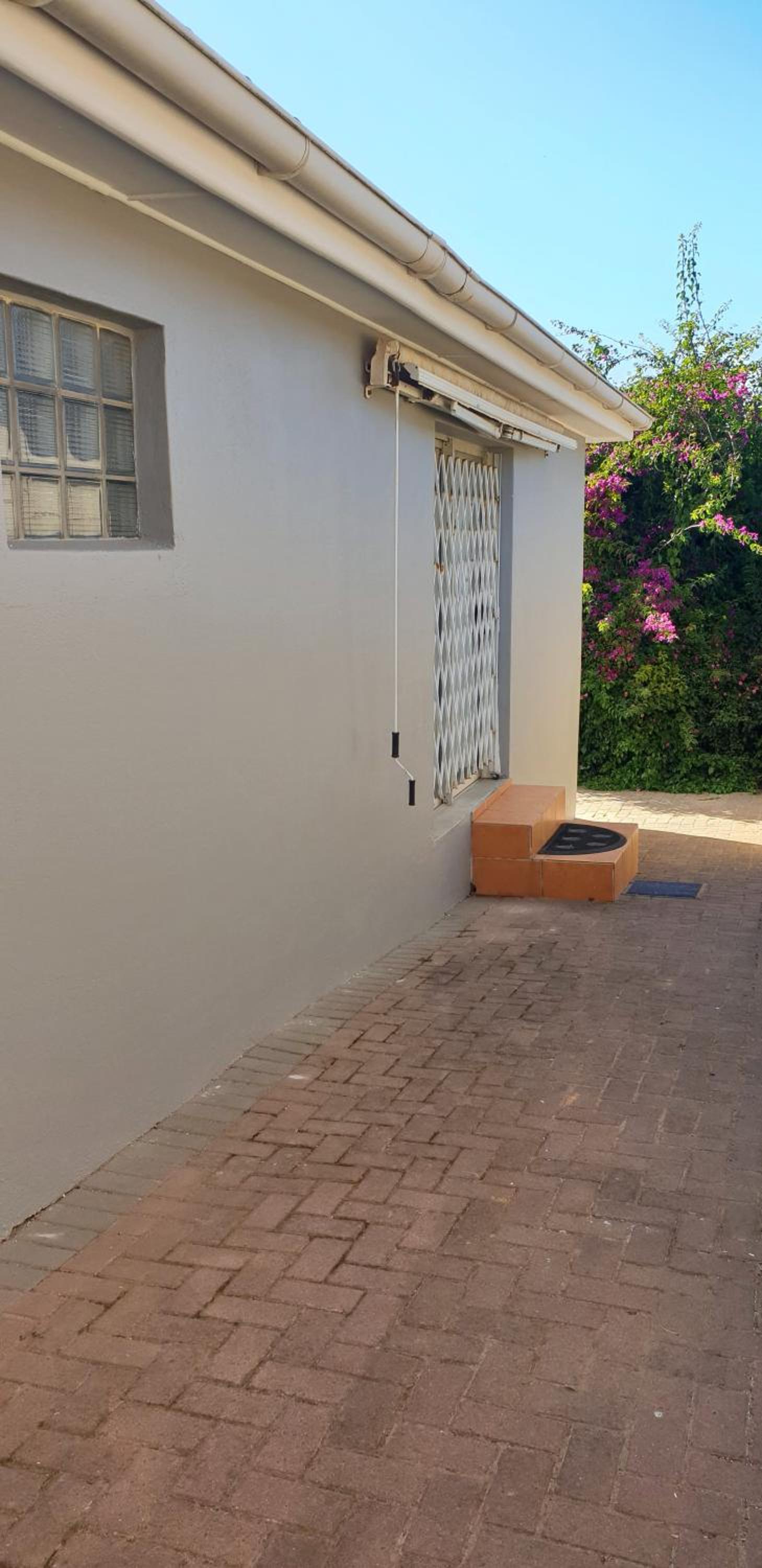 UITZICHT STAY Durbanville Pet Friendly