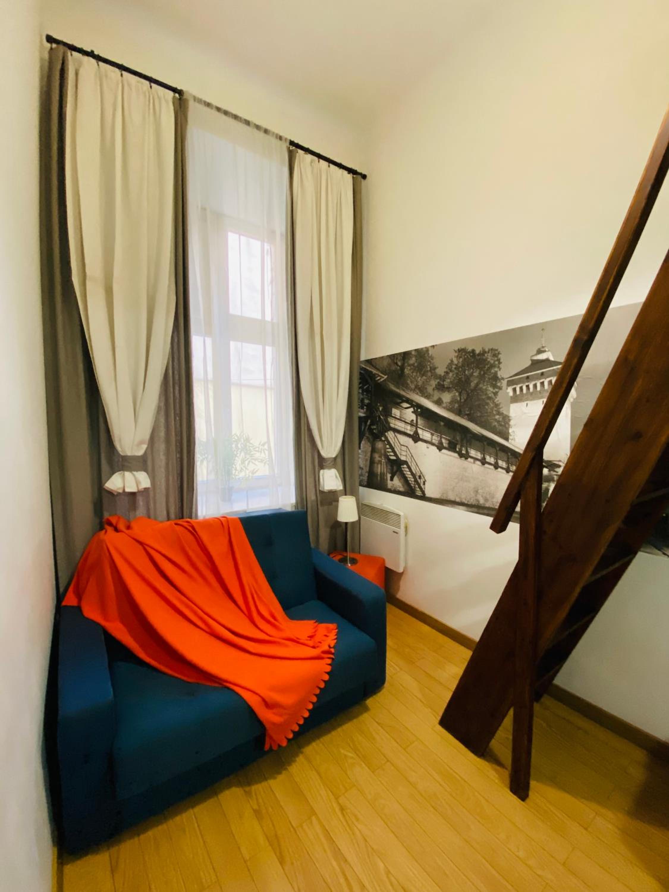 Krakow Apartments & Rooms
