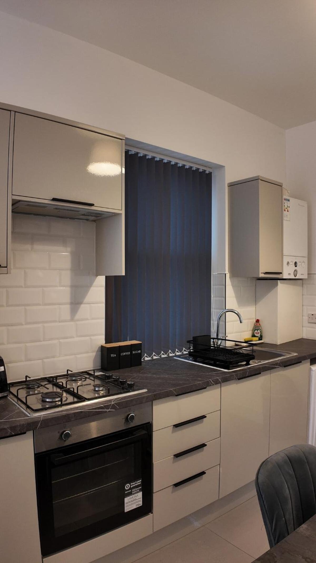 Luxury Sleep 8 in Camden London WR203