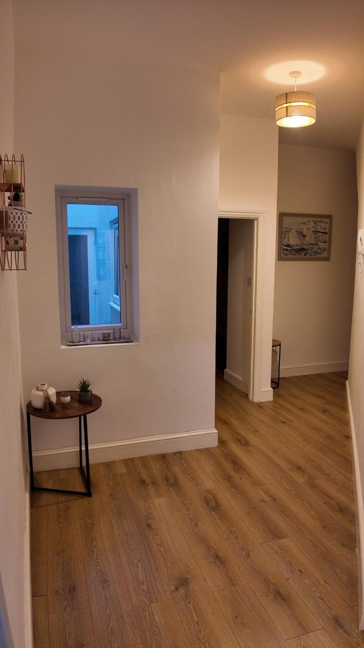 Luxury Sleep 8 in Camden London WR203