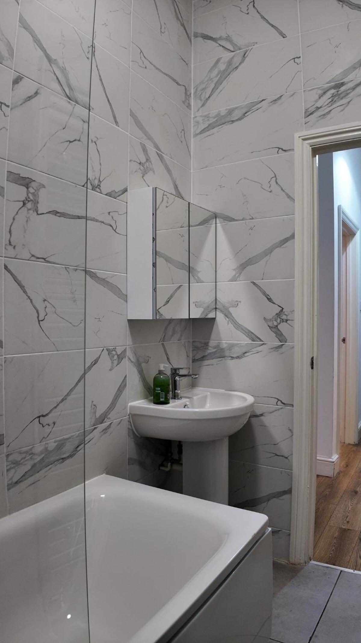 Luxury Sleep 8 in Camden London WR203