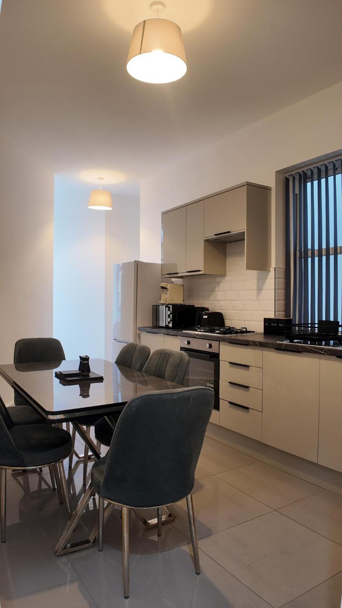 Luxury Sleep 8 in Camden London WR203