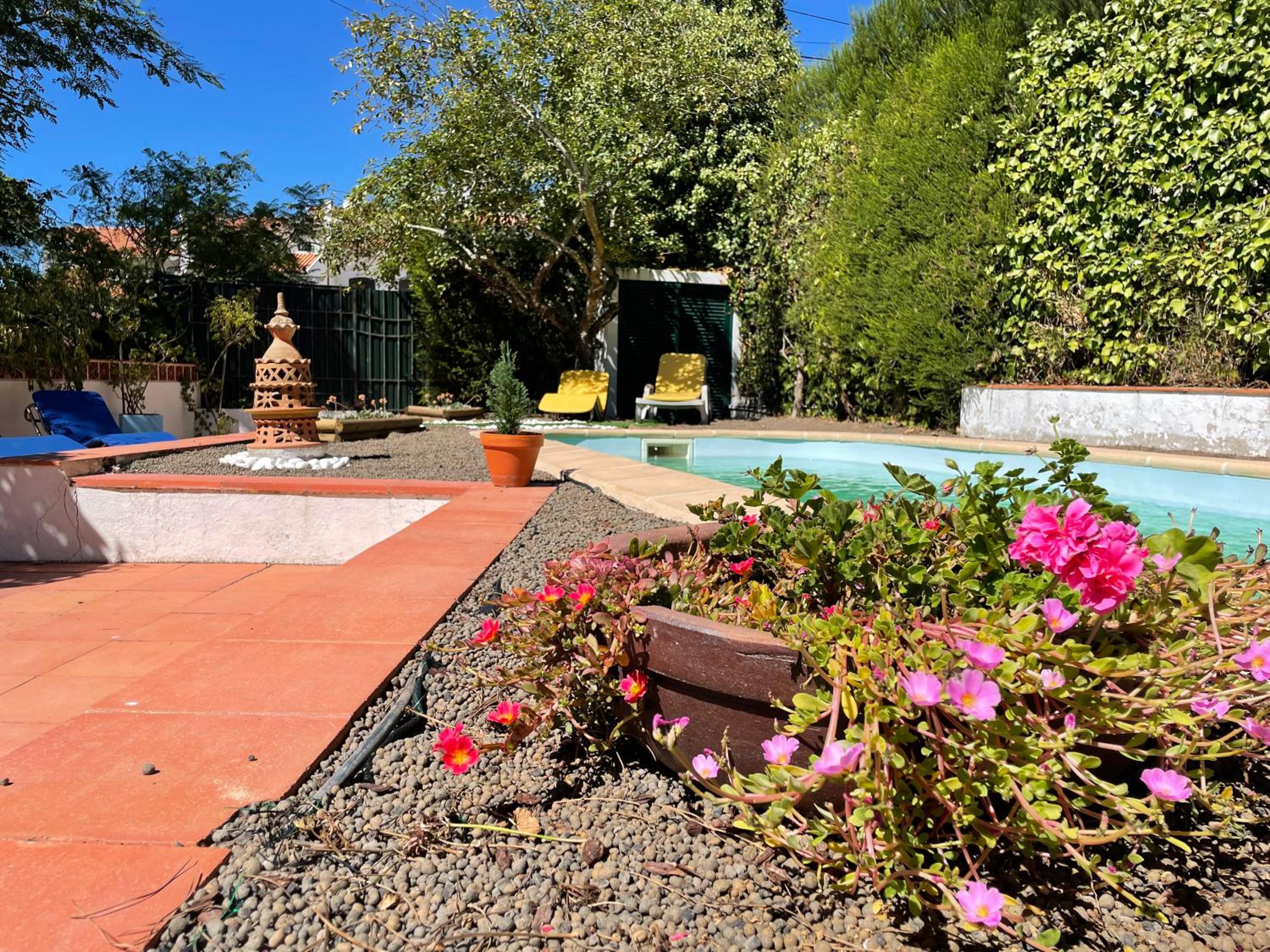 Sesimbra Country House with Swimming Pool