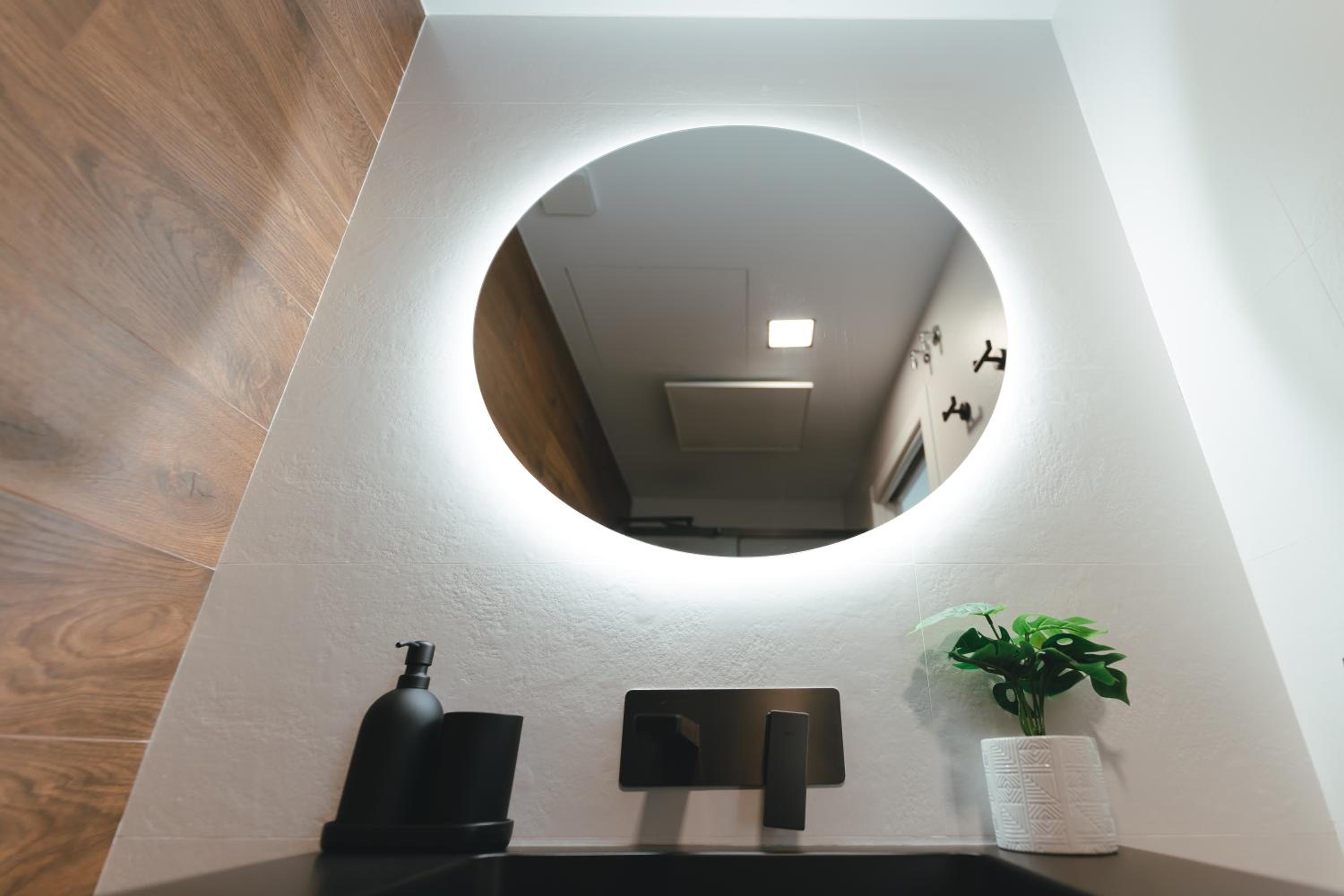 Macarena Suites, con Parking Privado Gratis