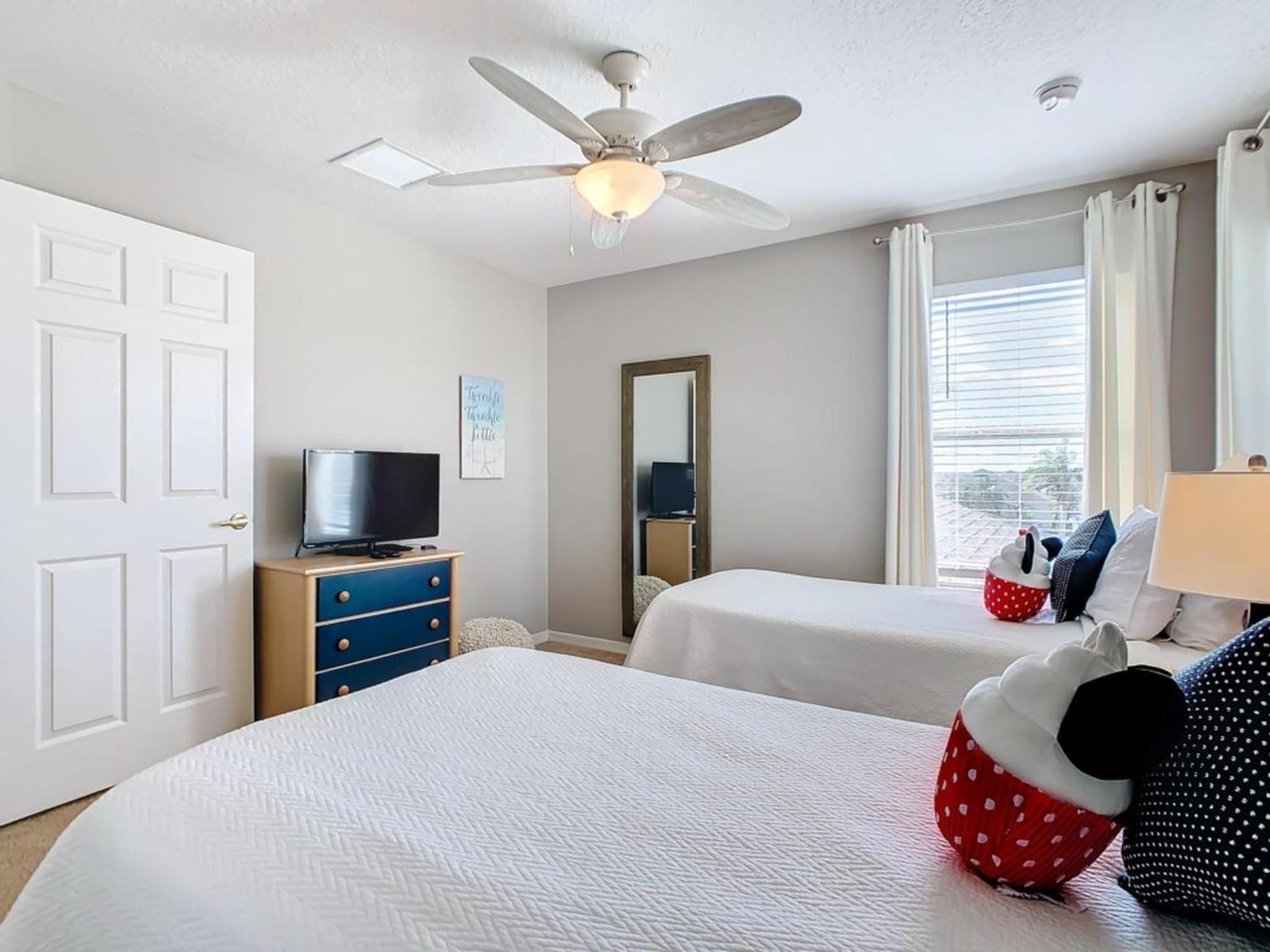 Elegant 5BR Home w/ Private Pool+Spa Near Disney