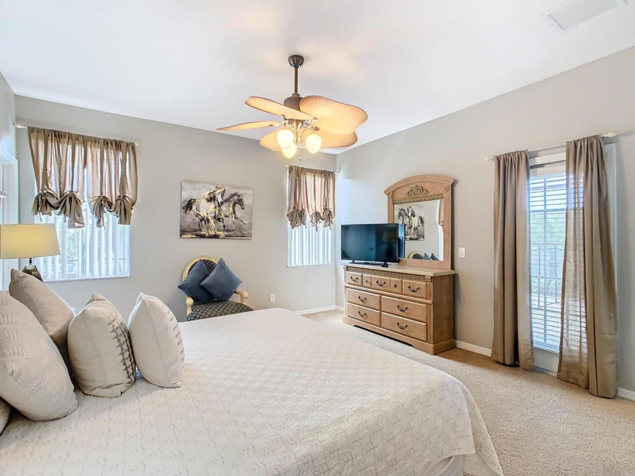 Elegant 5BR Home w/ Private Pool+Spa Near Disney
