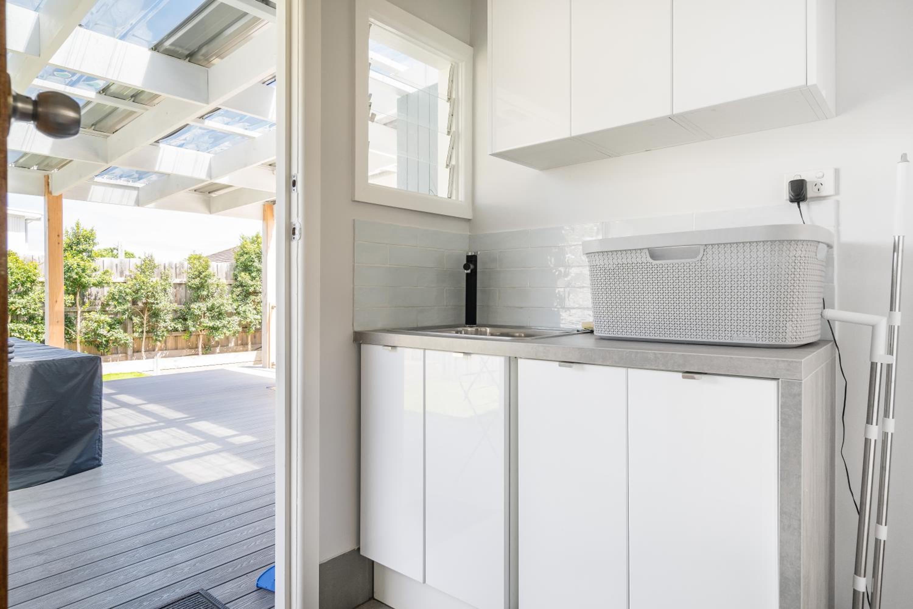Cosy Holiday Home 3BR near the beach with free parking