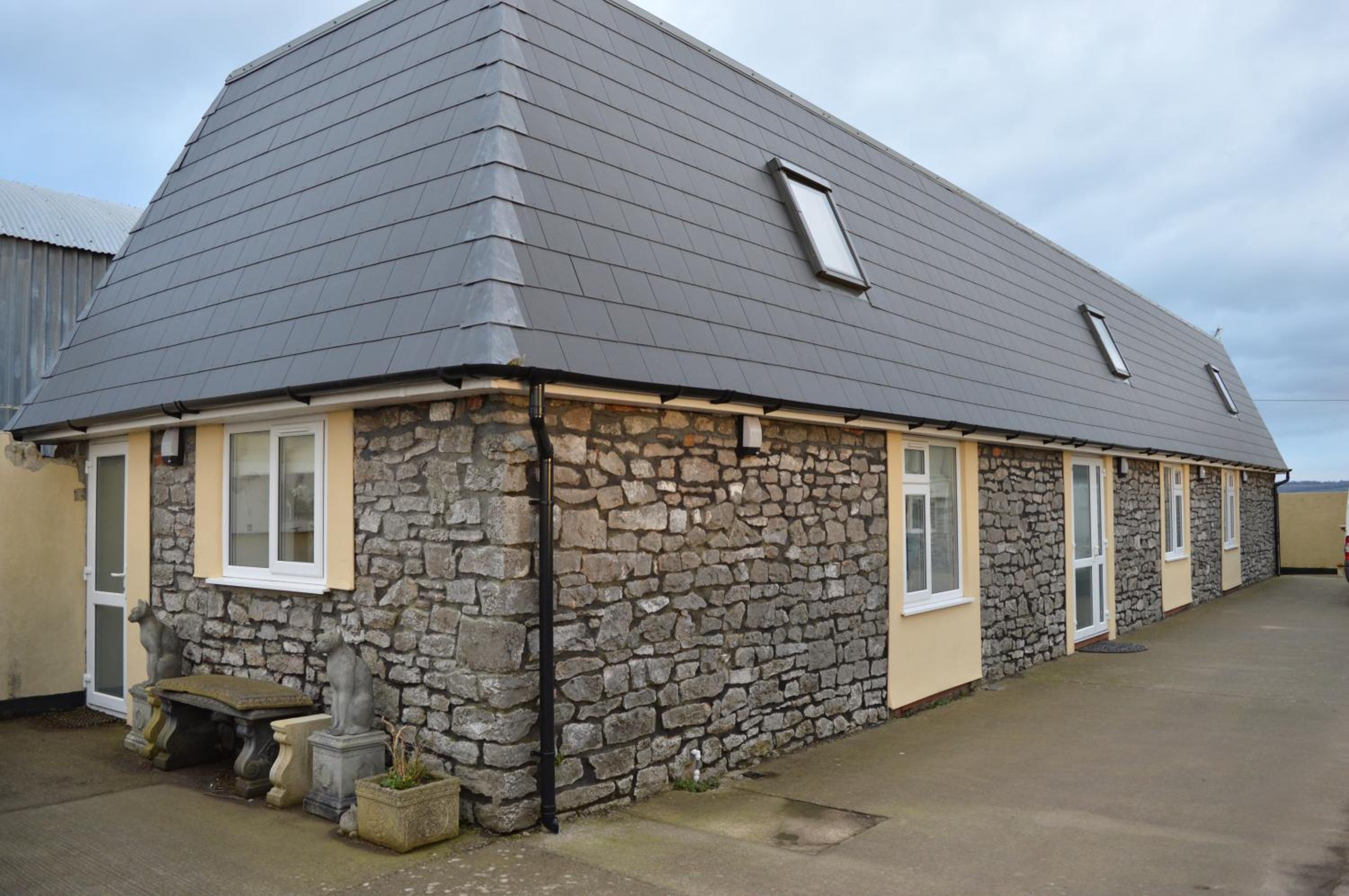 Hotel Worship Farm Accommodation