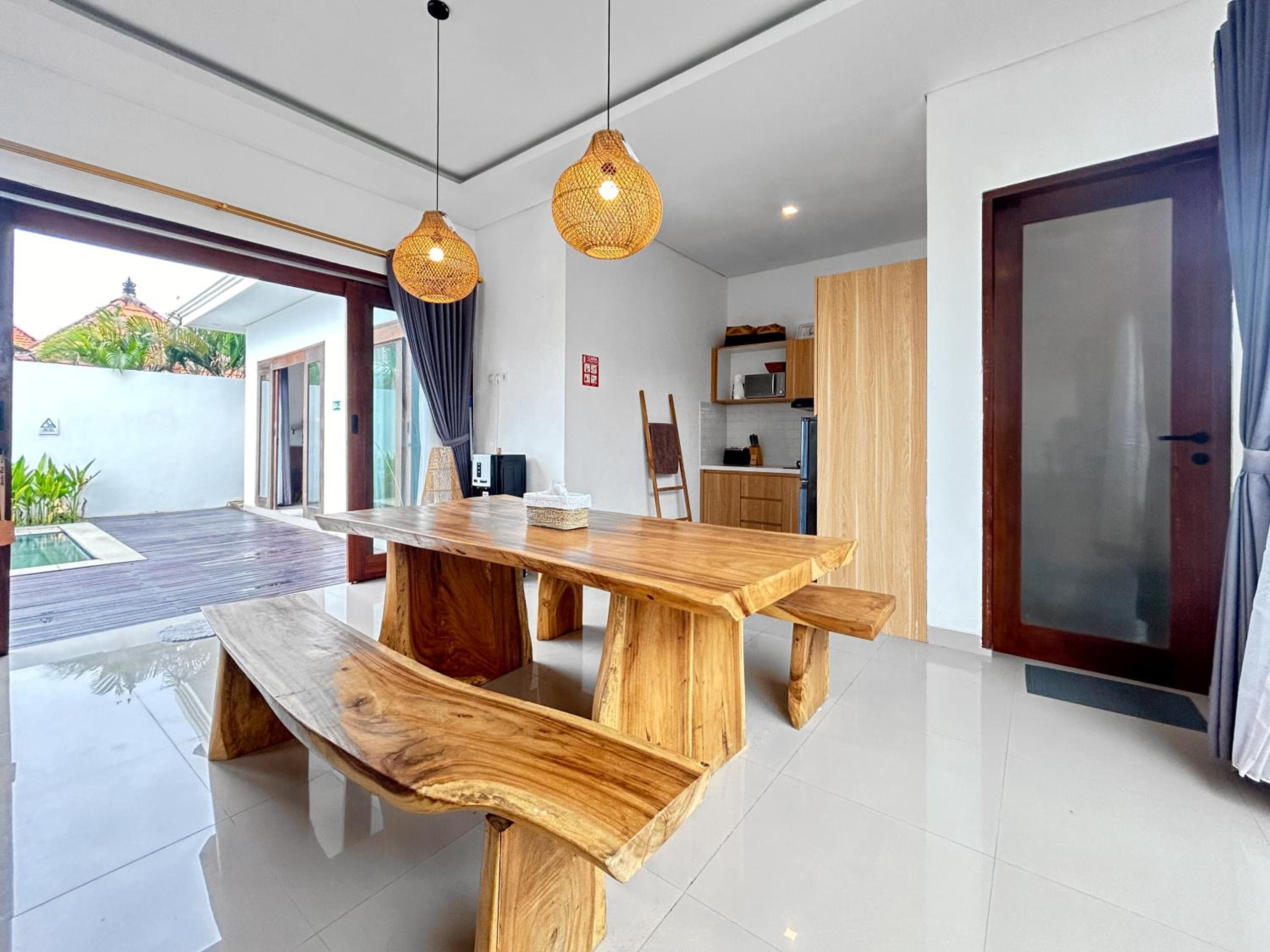 Jena Villa