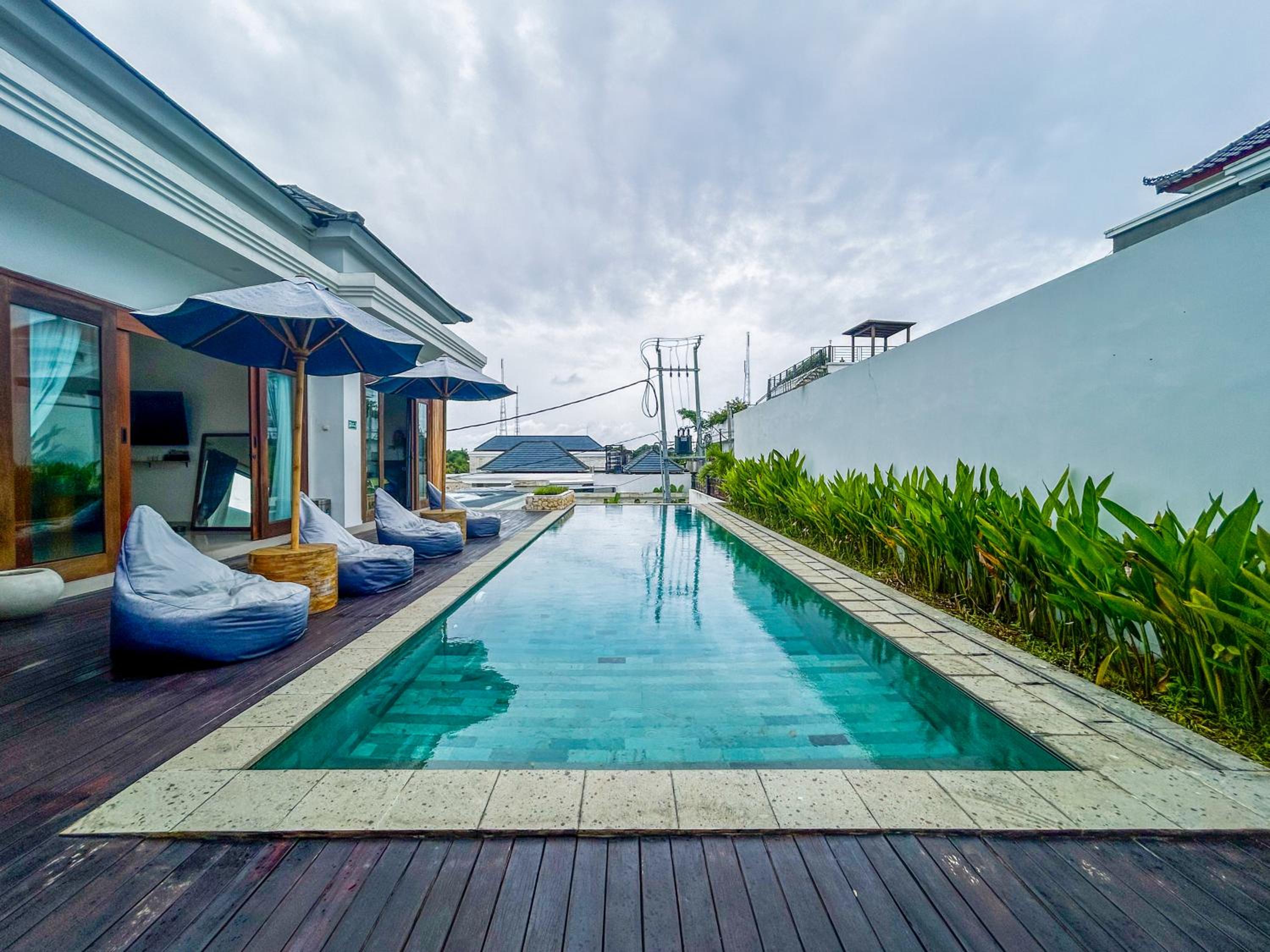 Jena Villa