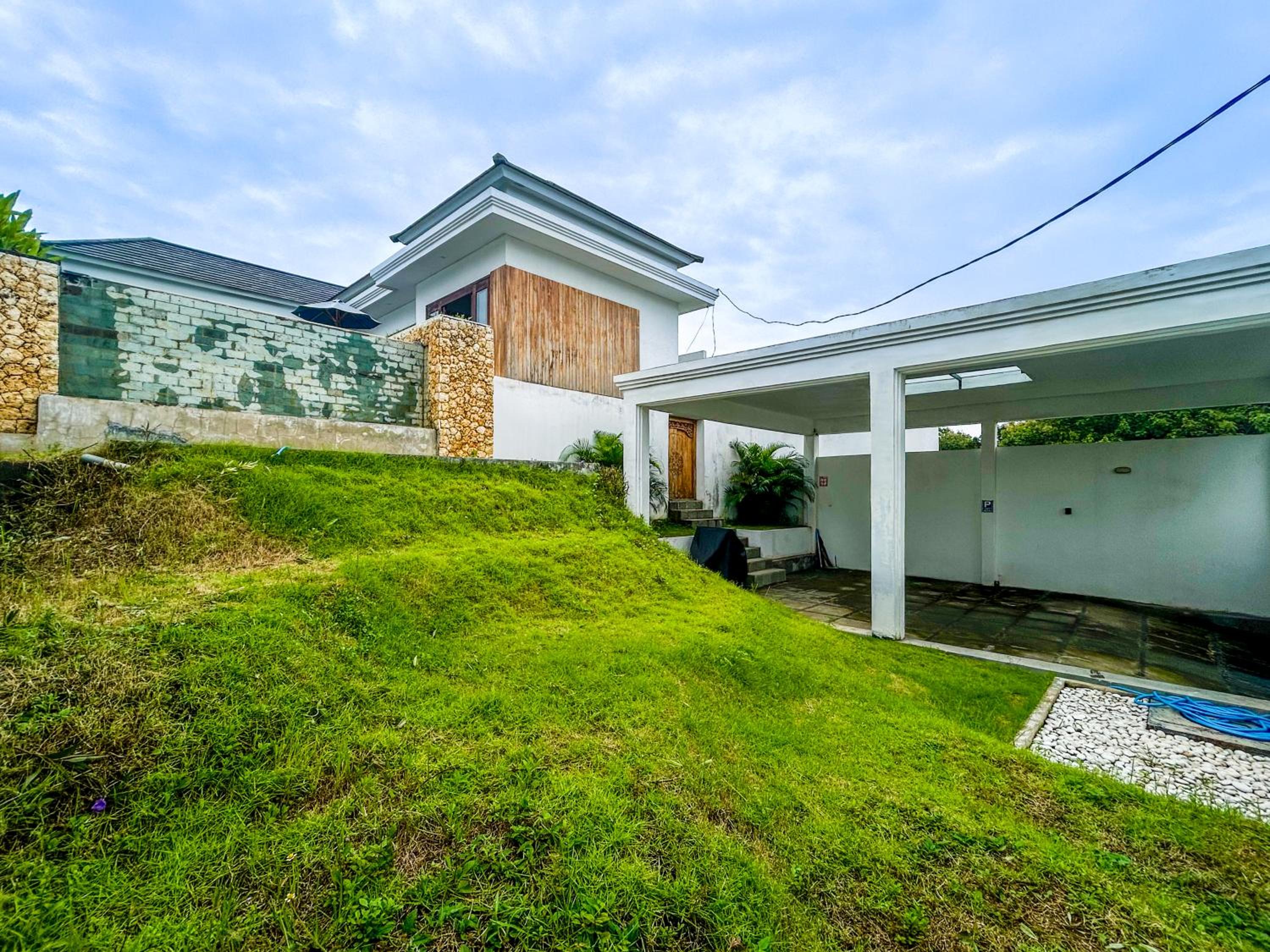 Jena Villa