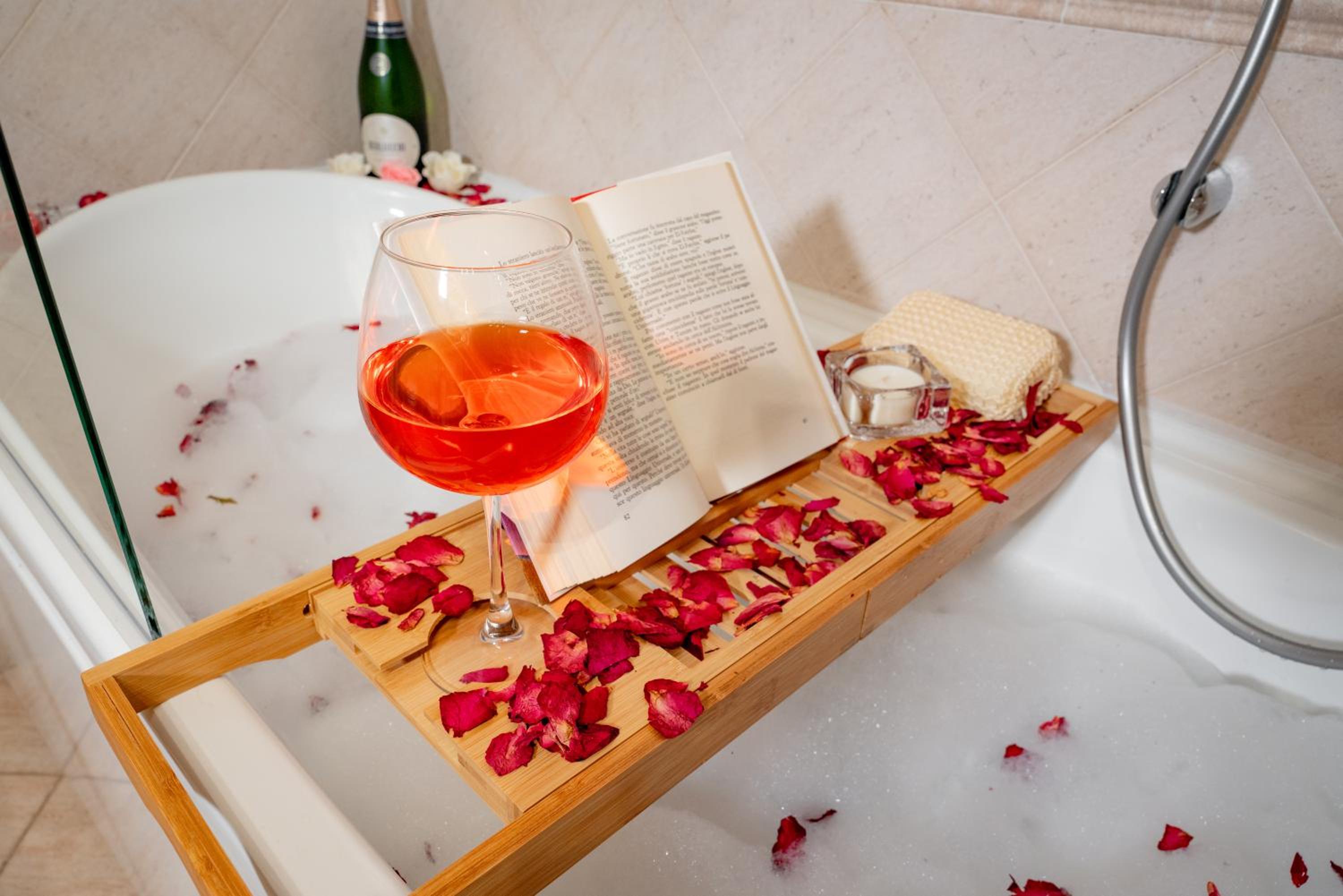 Fiera & Airport-Suite Leonardo Relax- Garden & wi-fi free