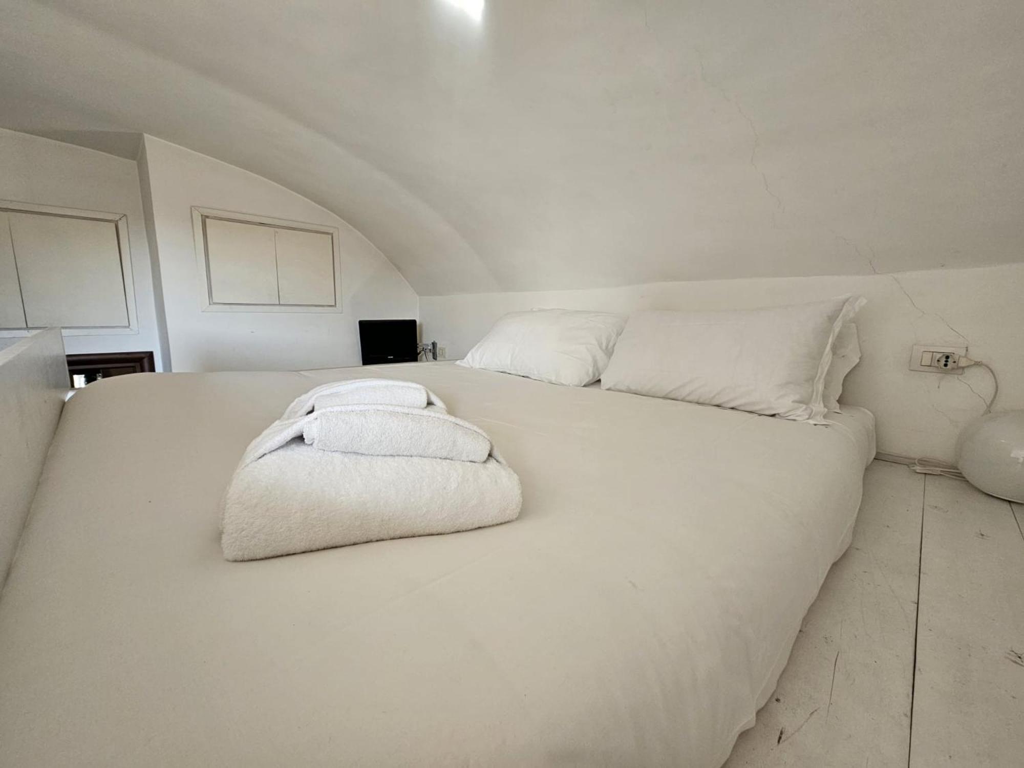 Be Your Home - Spritz Apartment