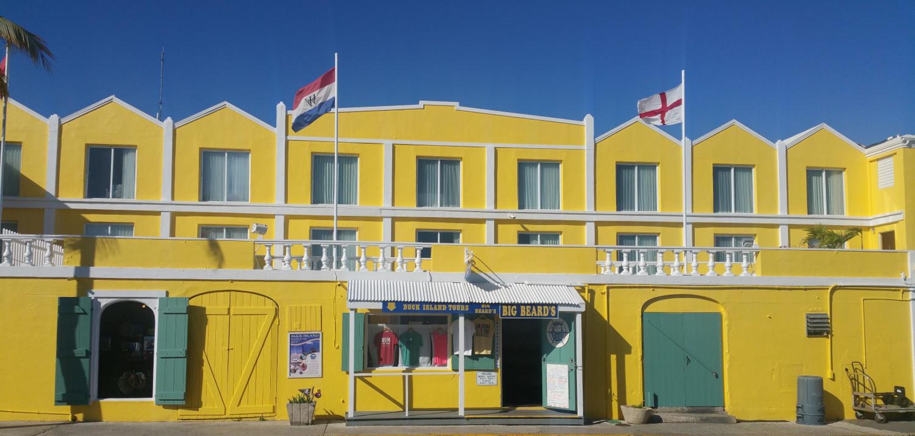 Caravelle Hotel