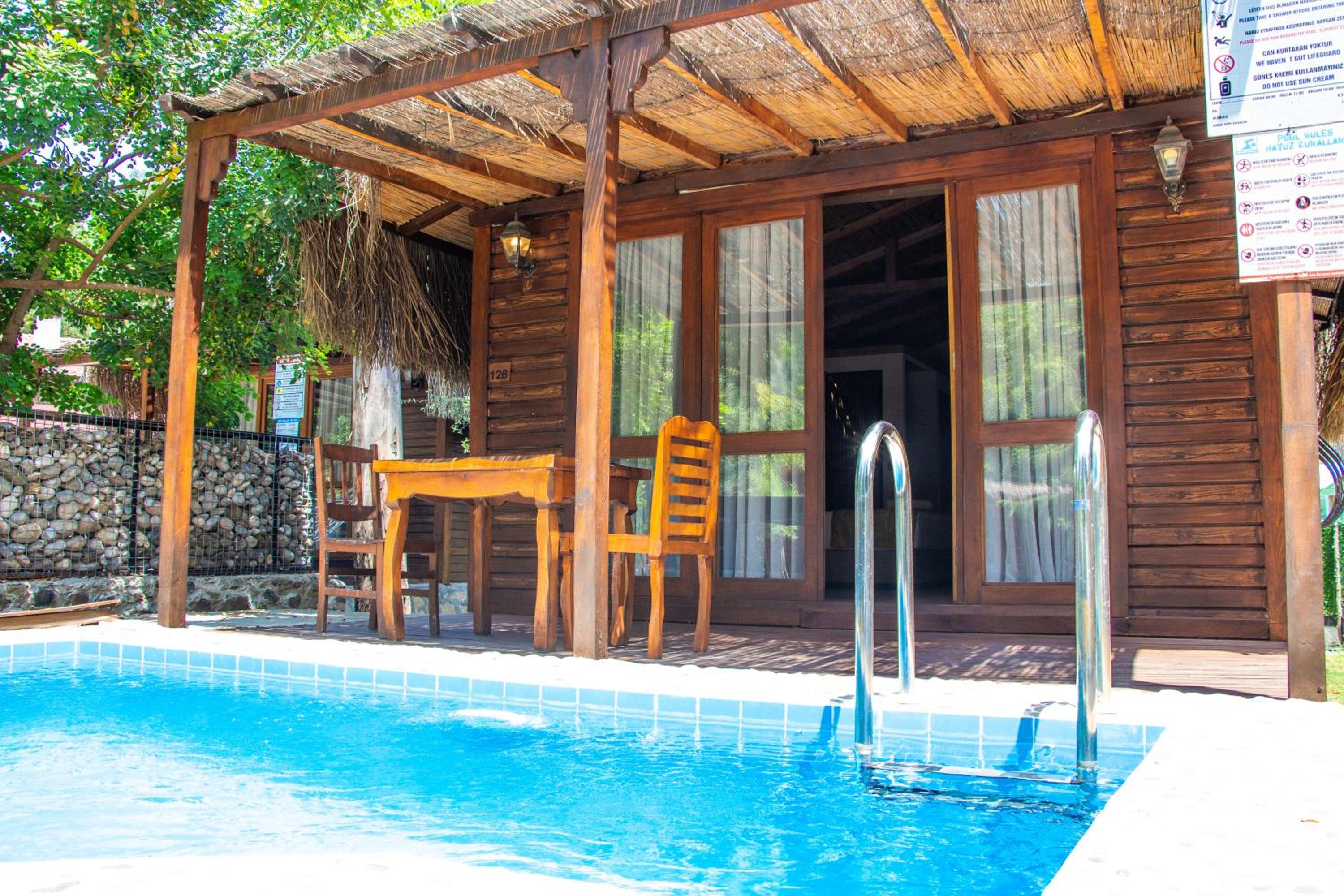 Gizli Cennet Villages Hotel