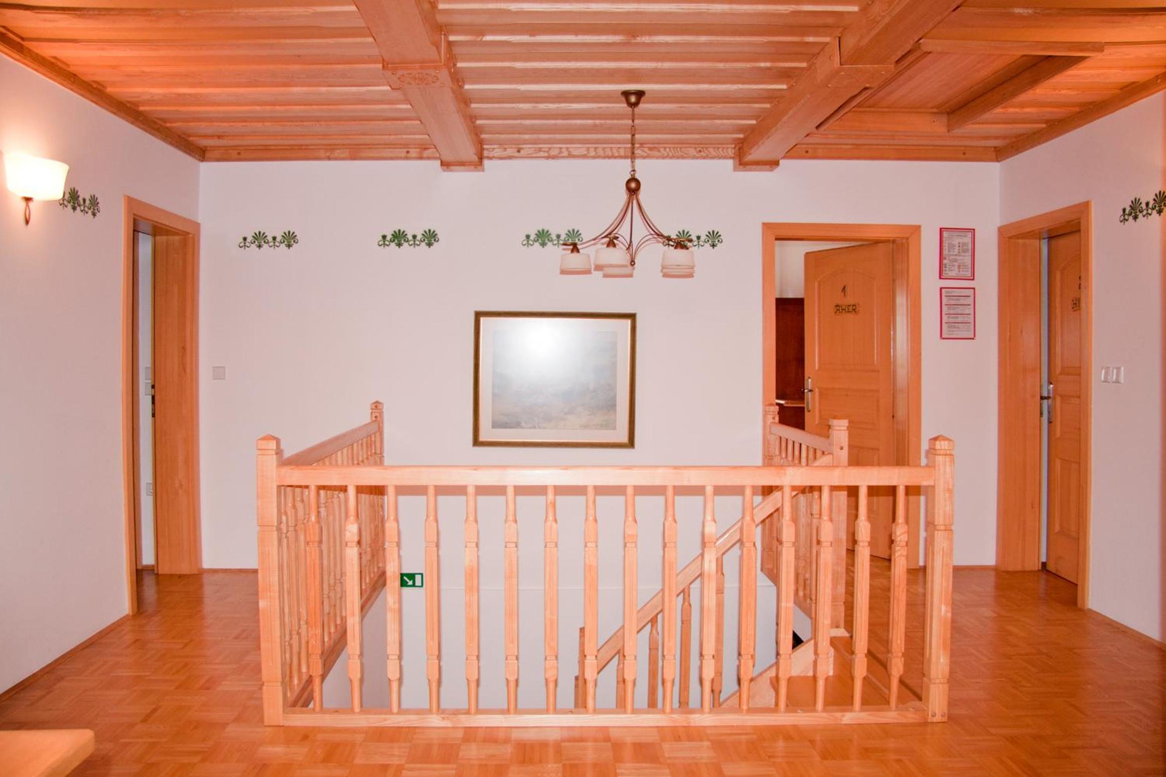 Photo 31