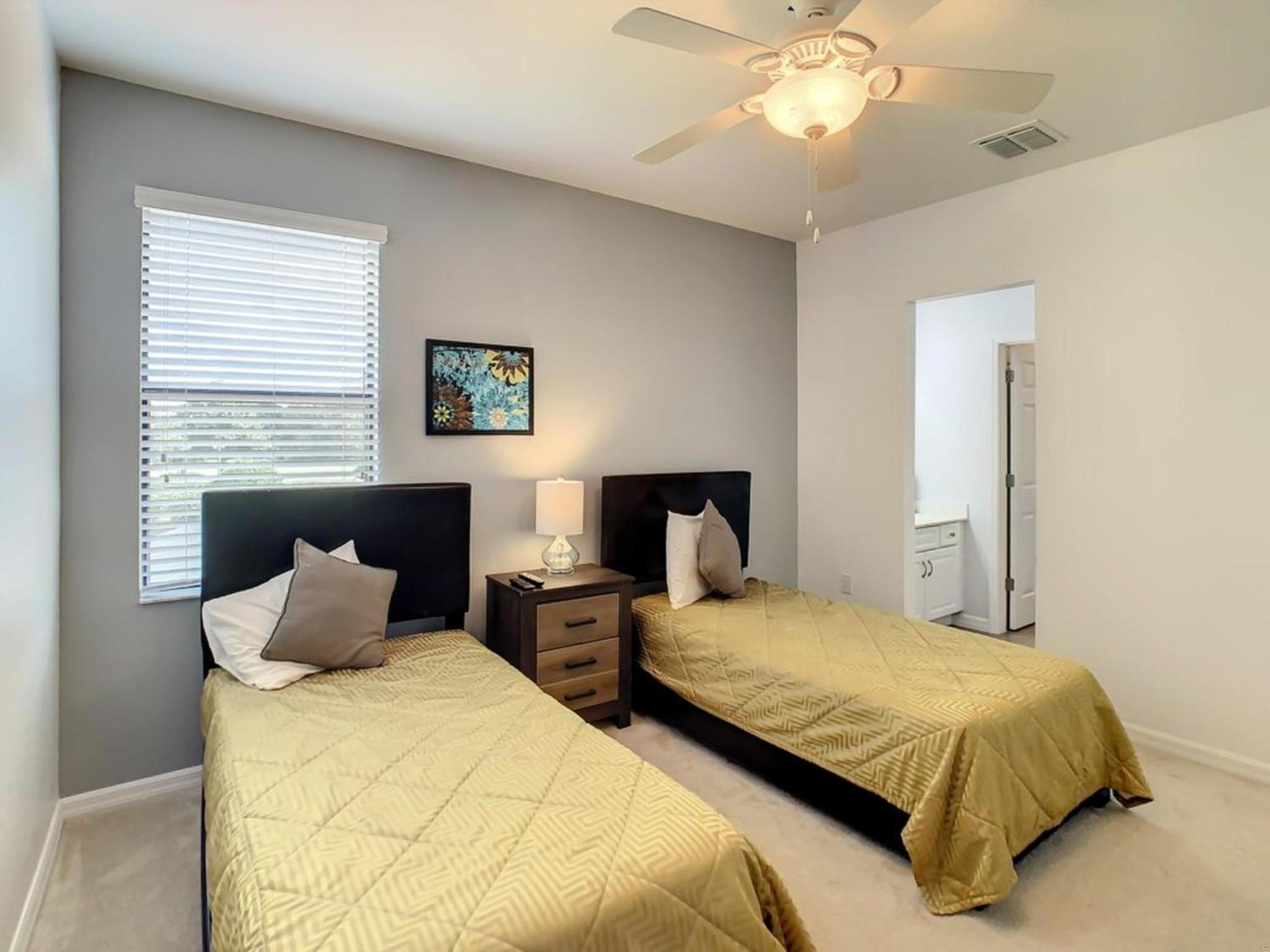 Family Oasis Near Disney - Pool & Resort Access