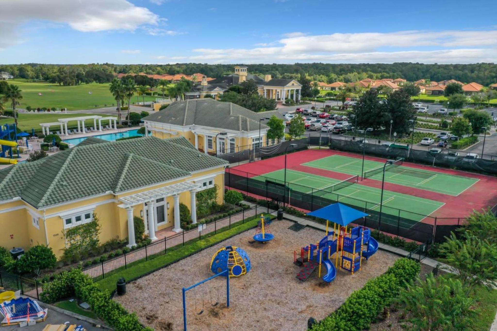 Family Oasis Near Disney - Pool & Resort Access