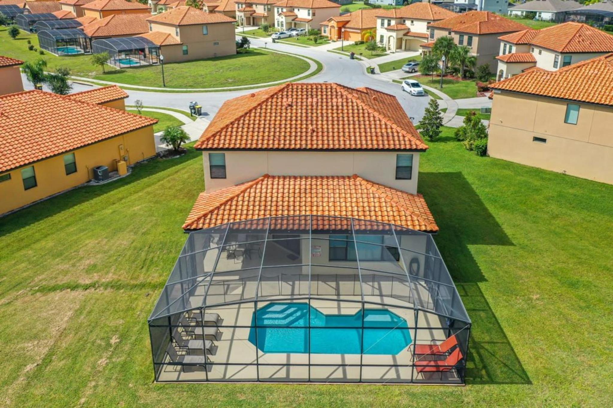 Family Oasis Near Disney - Pool & Resort Access