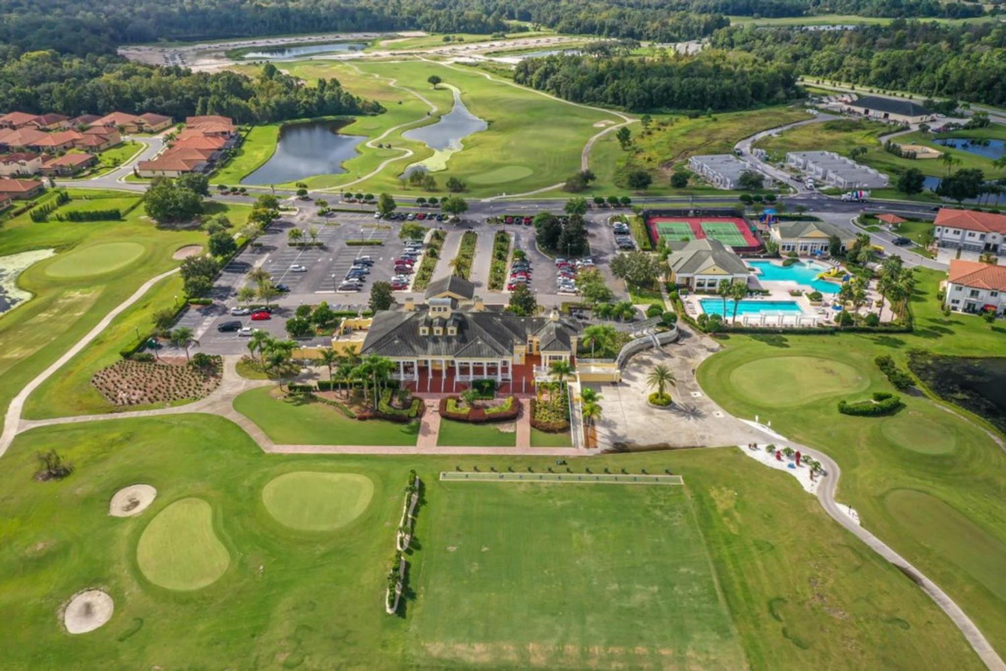 Family Oasis Near Disney - Pool & Resort Access