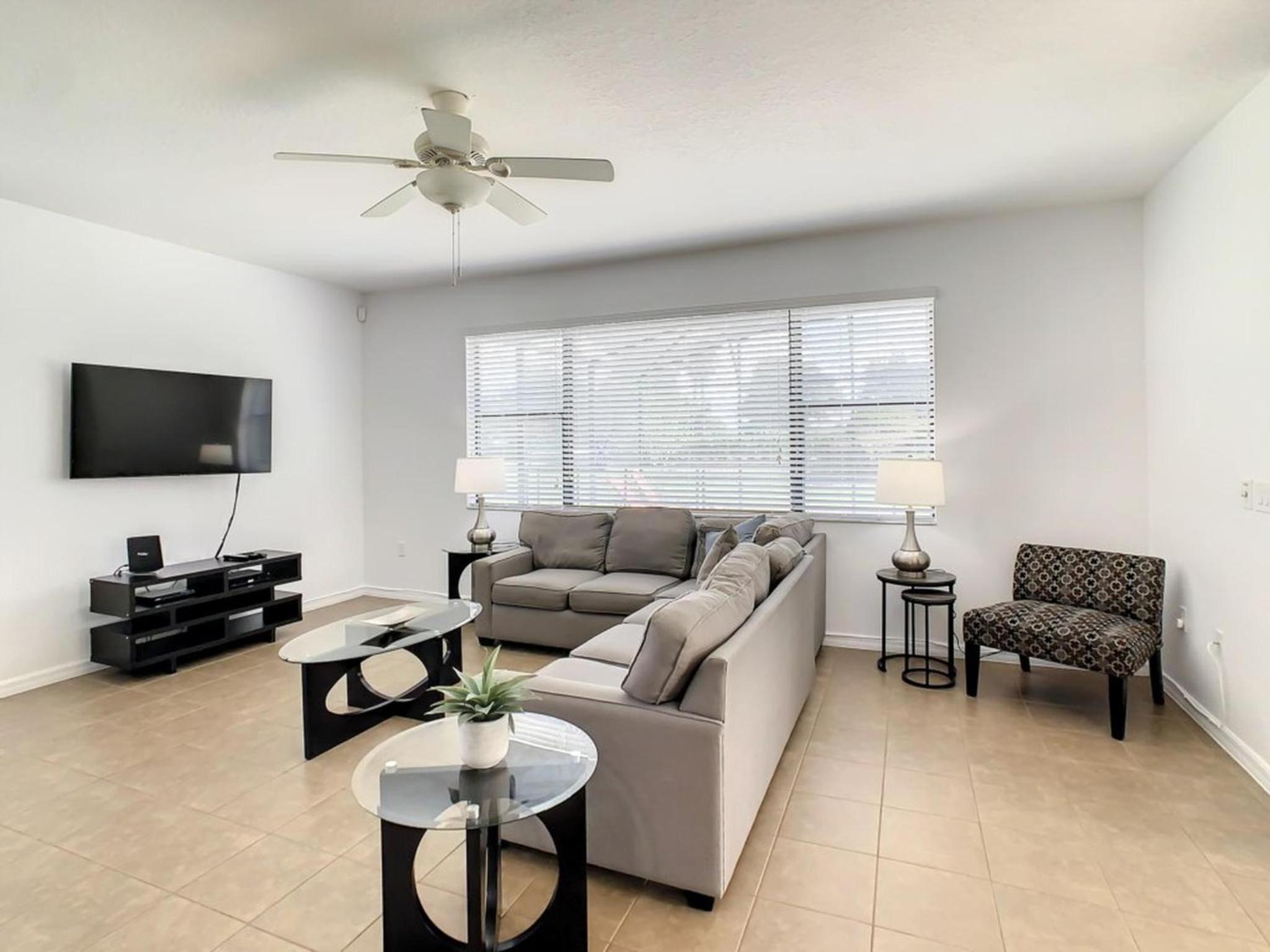 Family Oasis Near Disney - Pool & Resort Access