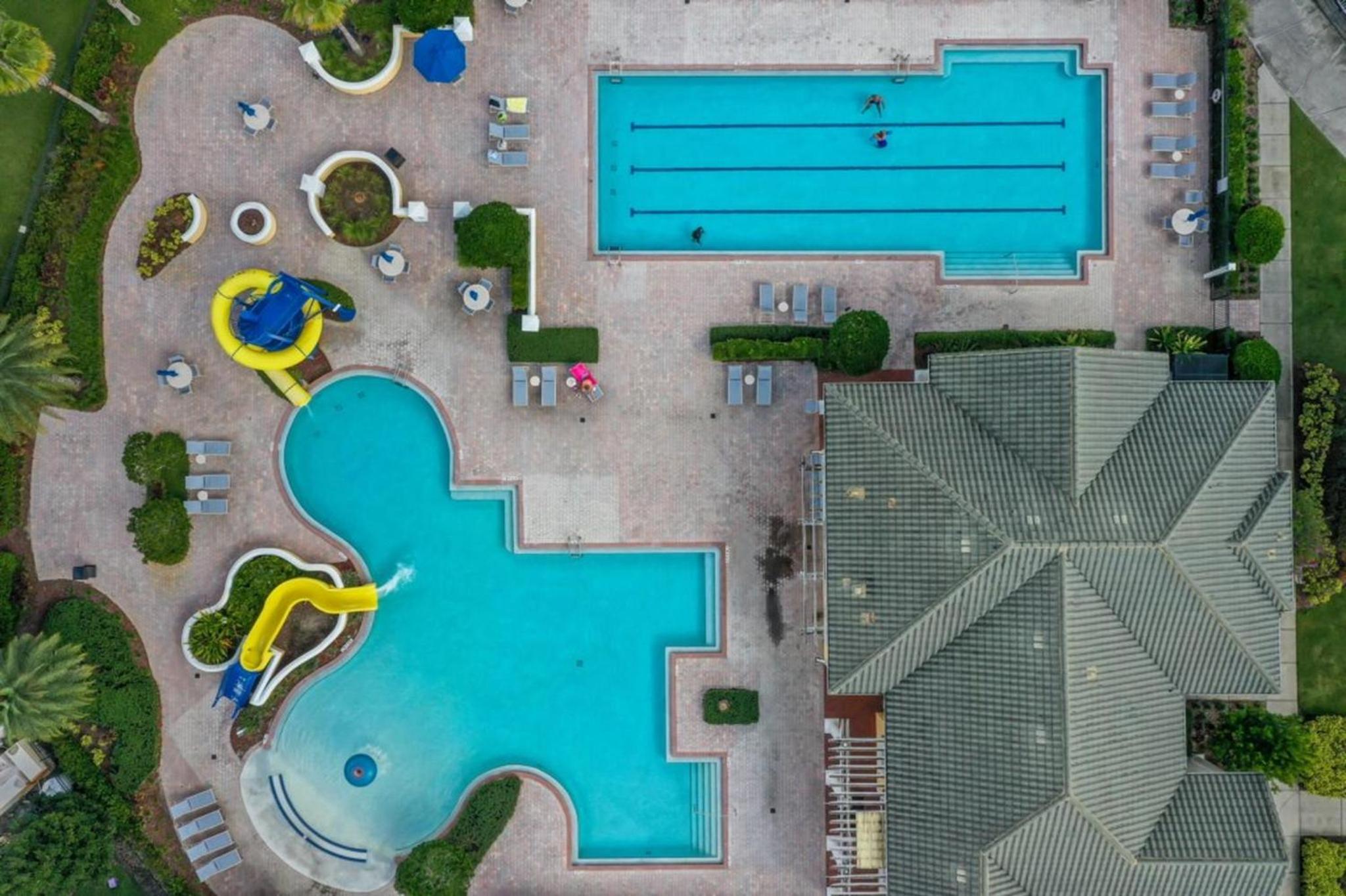 Family Oasis Near Disney - Pool & Resort Access