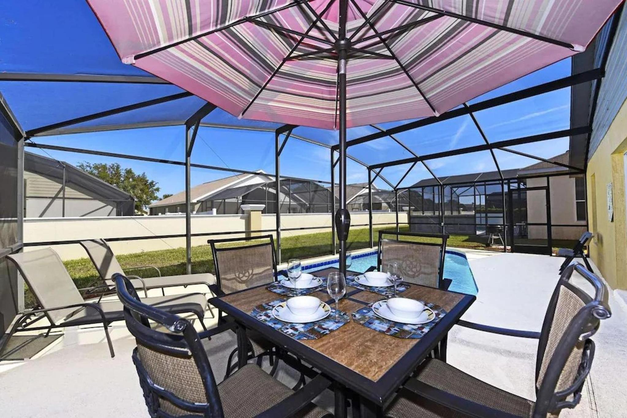 Family Villa Near Disney with Private Pool