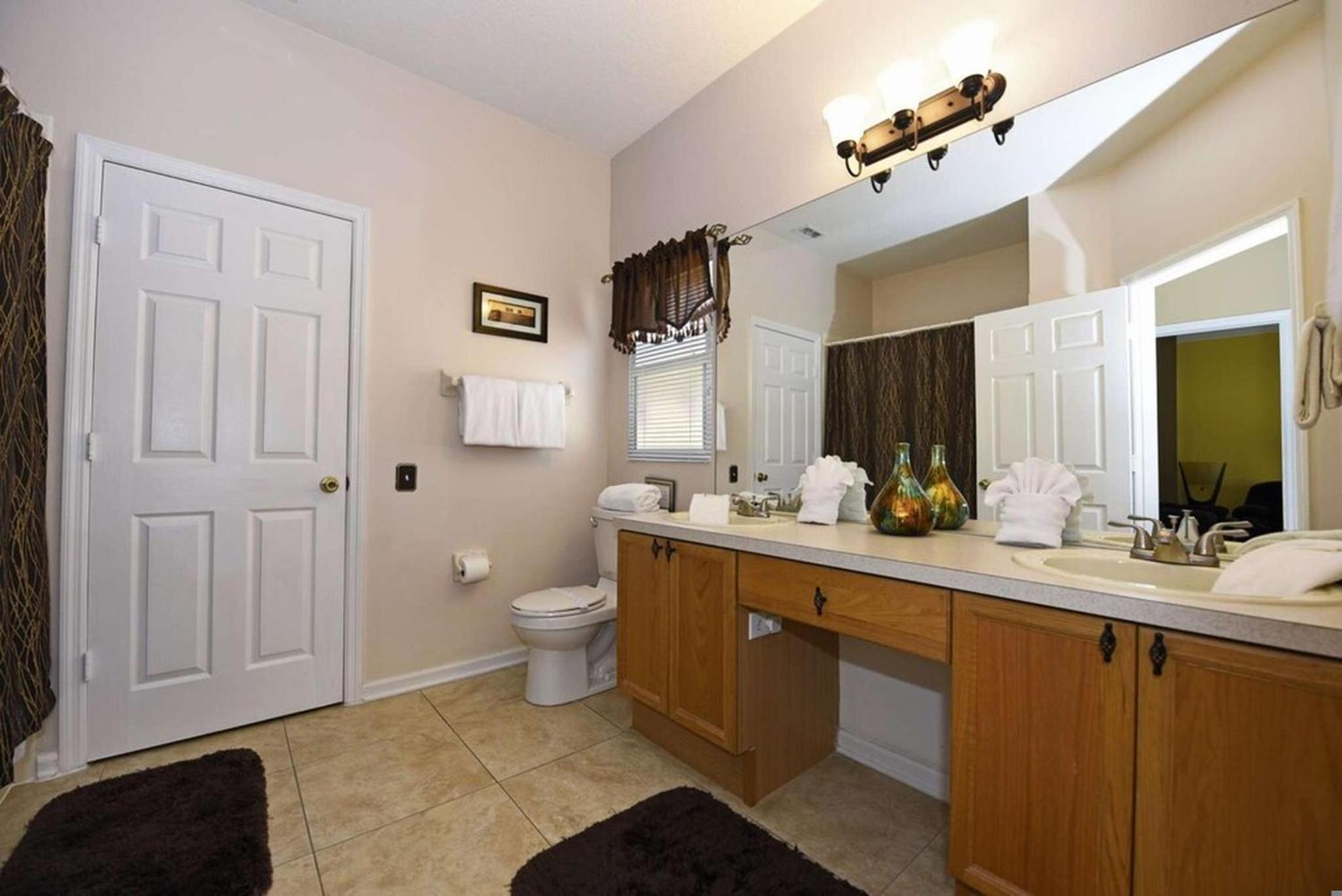 Family Villa Near Disney with Private Pool