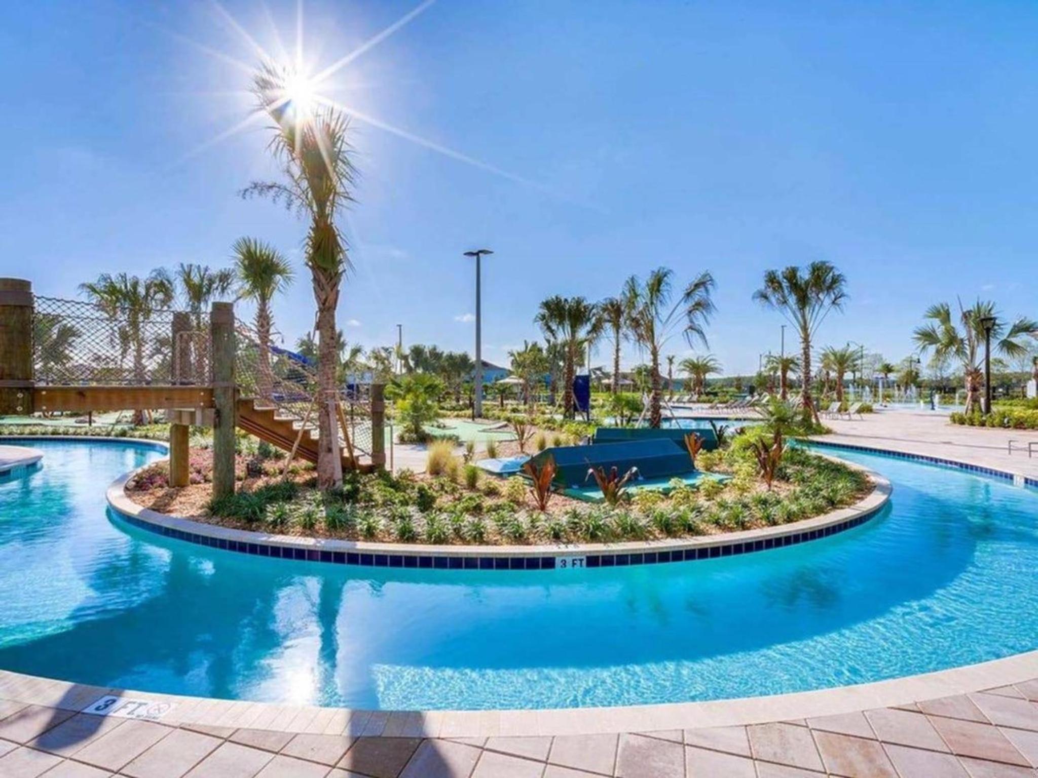 Gatsby Escape: Private Pool Near Disney & Resorts