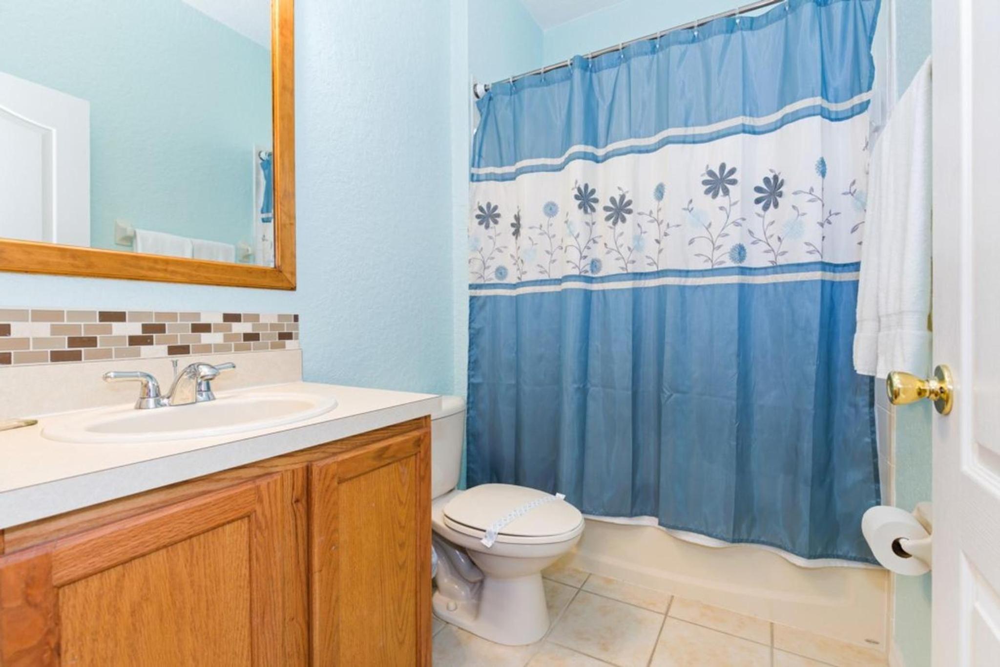 Highlands Haven: Pool, Spa, & Comfort