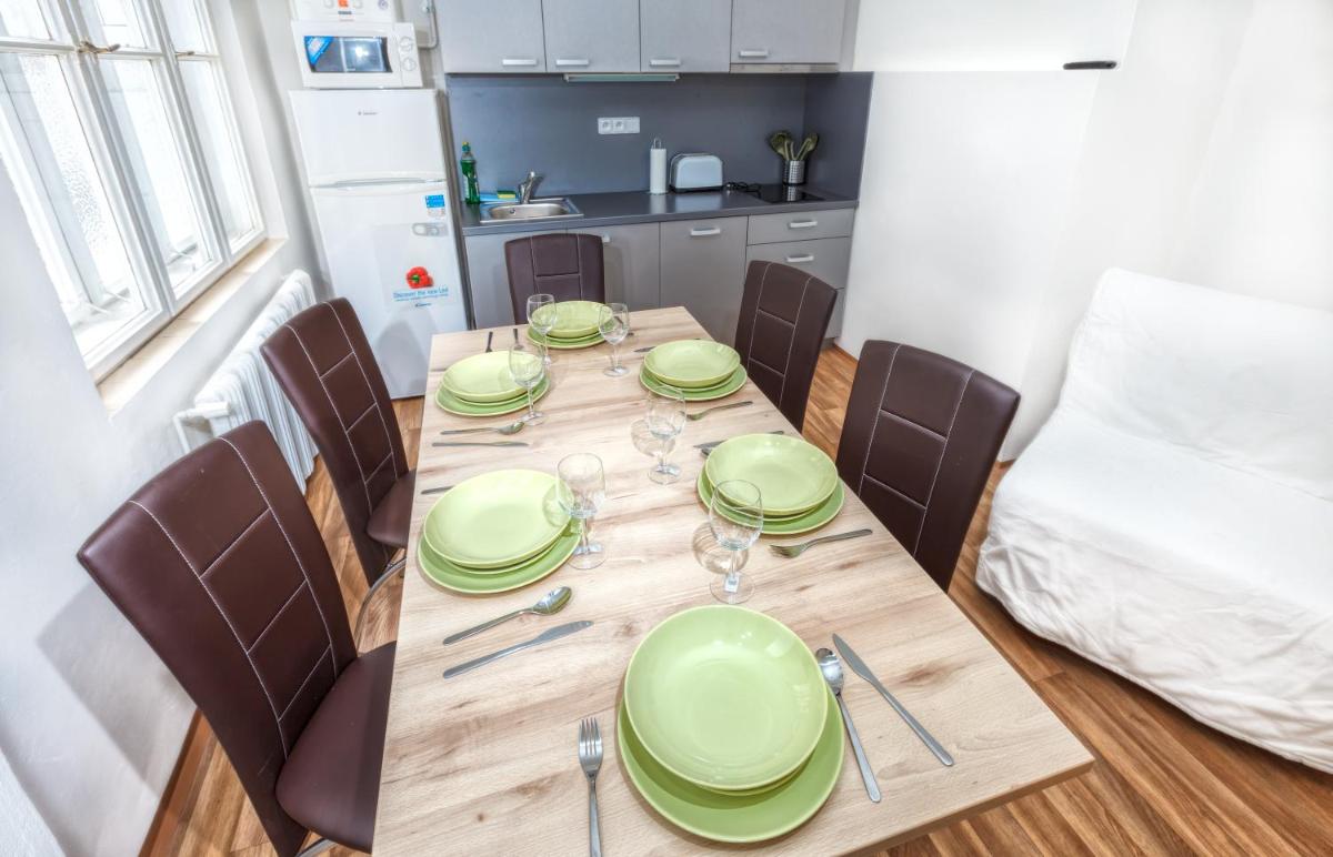 Modern Apartment Biskupska