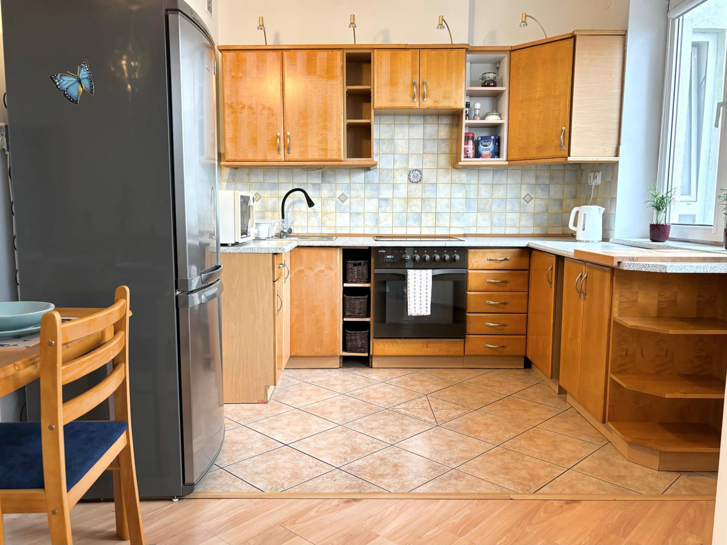 Real Life Apartament