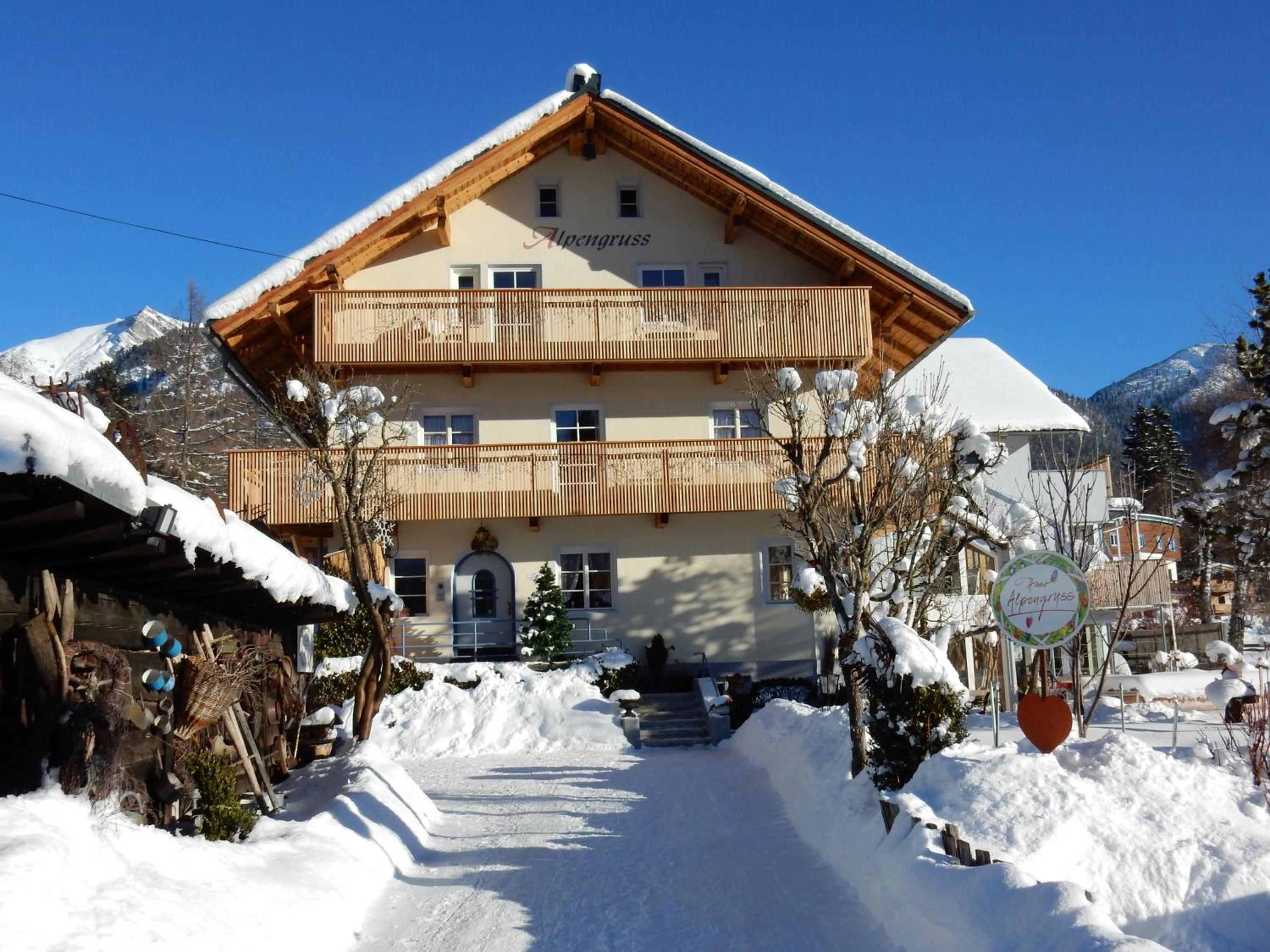 Hannas ALPENGRUSS Apartment & Zimmer