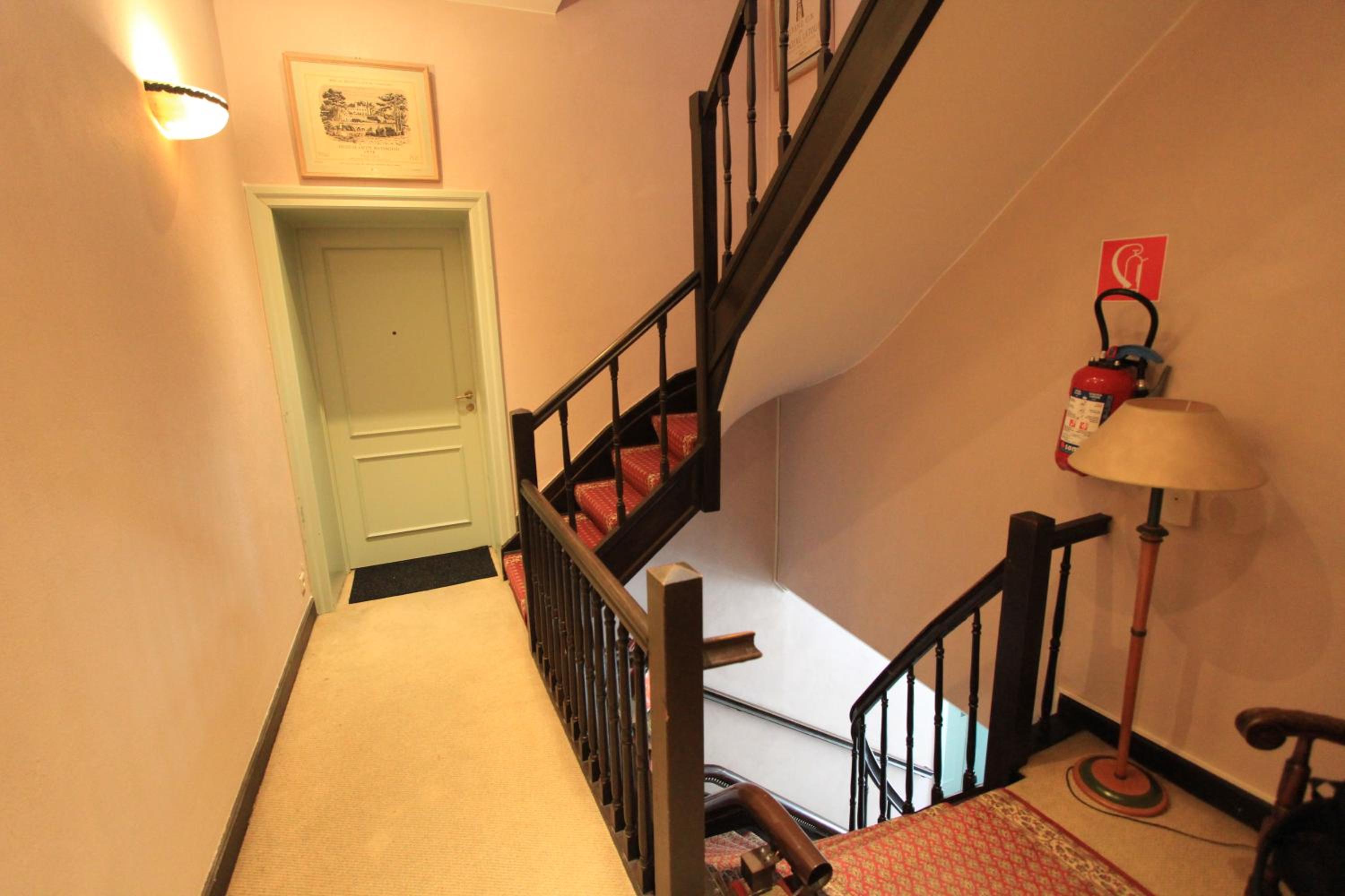 Photo 38